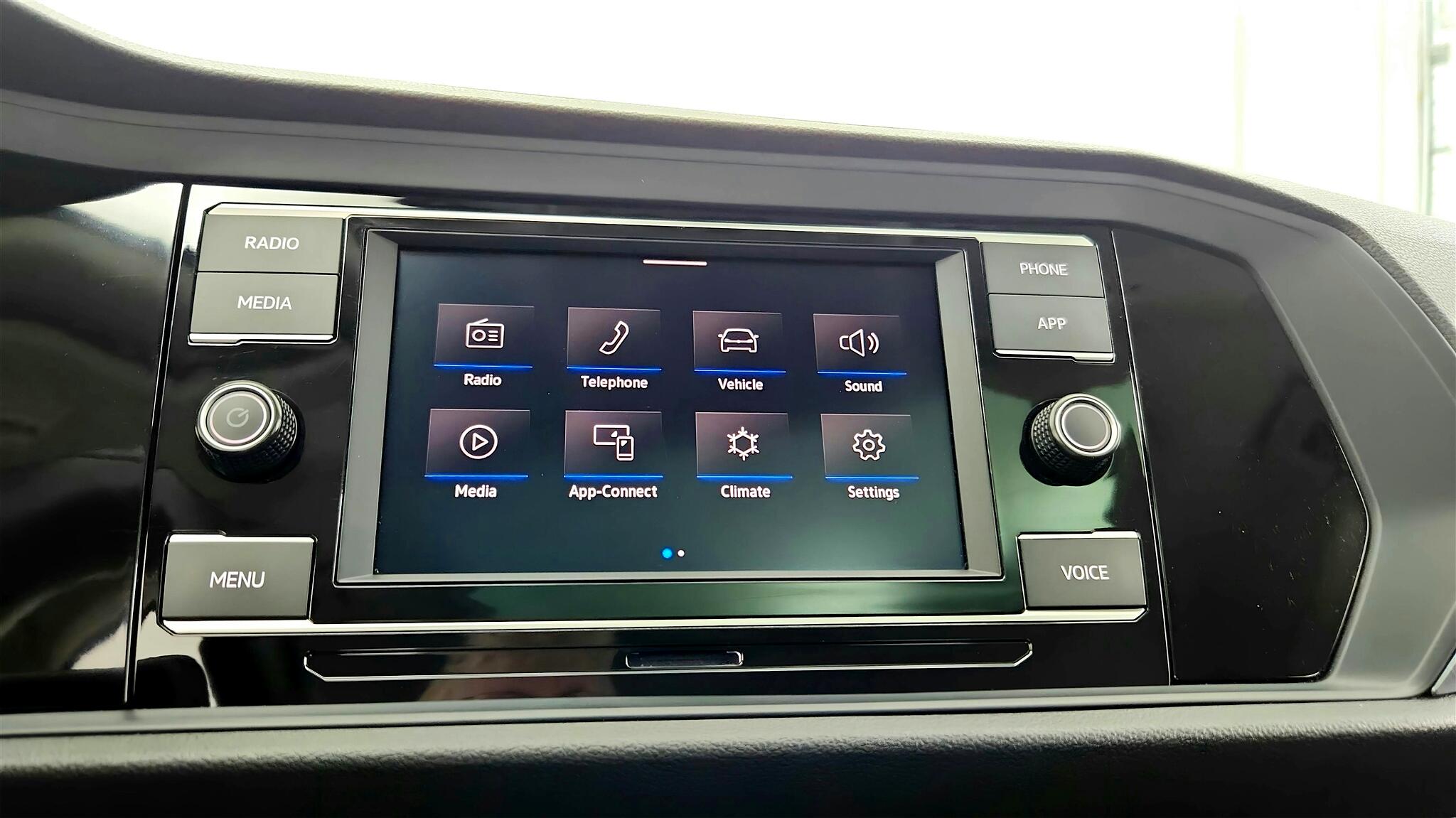 2024 Volkswagen Jetta 1.5T photo 25