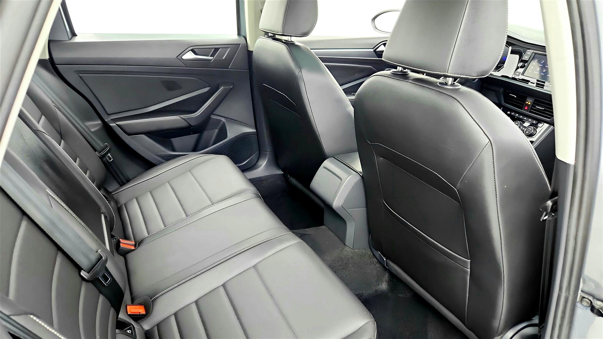 2024 Volkswagen Jetta 1.5T photo 30