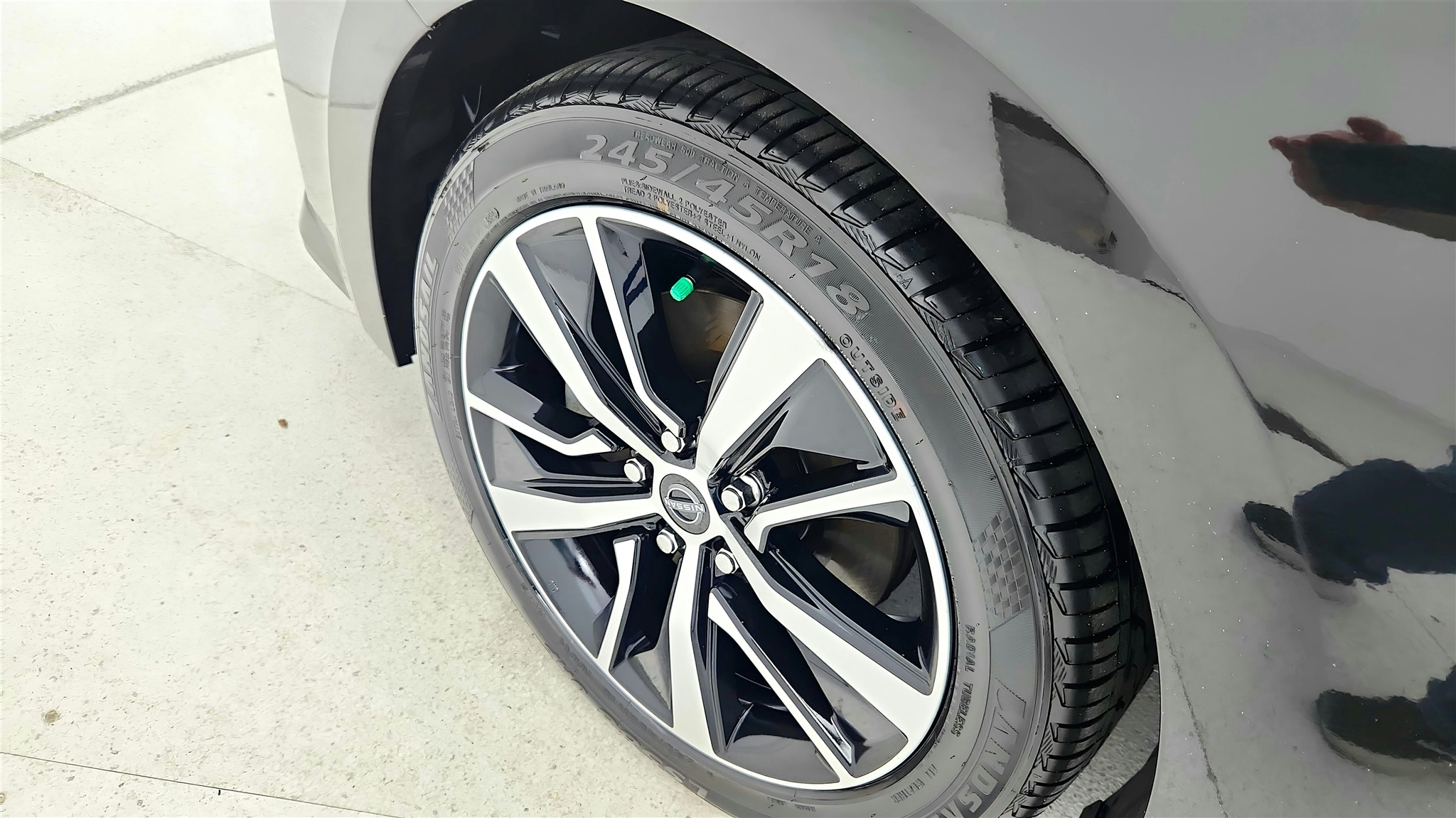Nissan Maxima  2023
