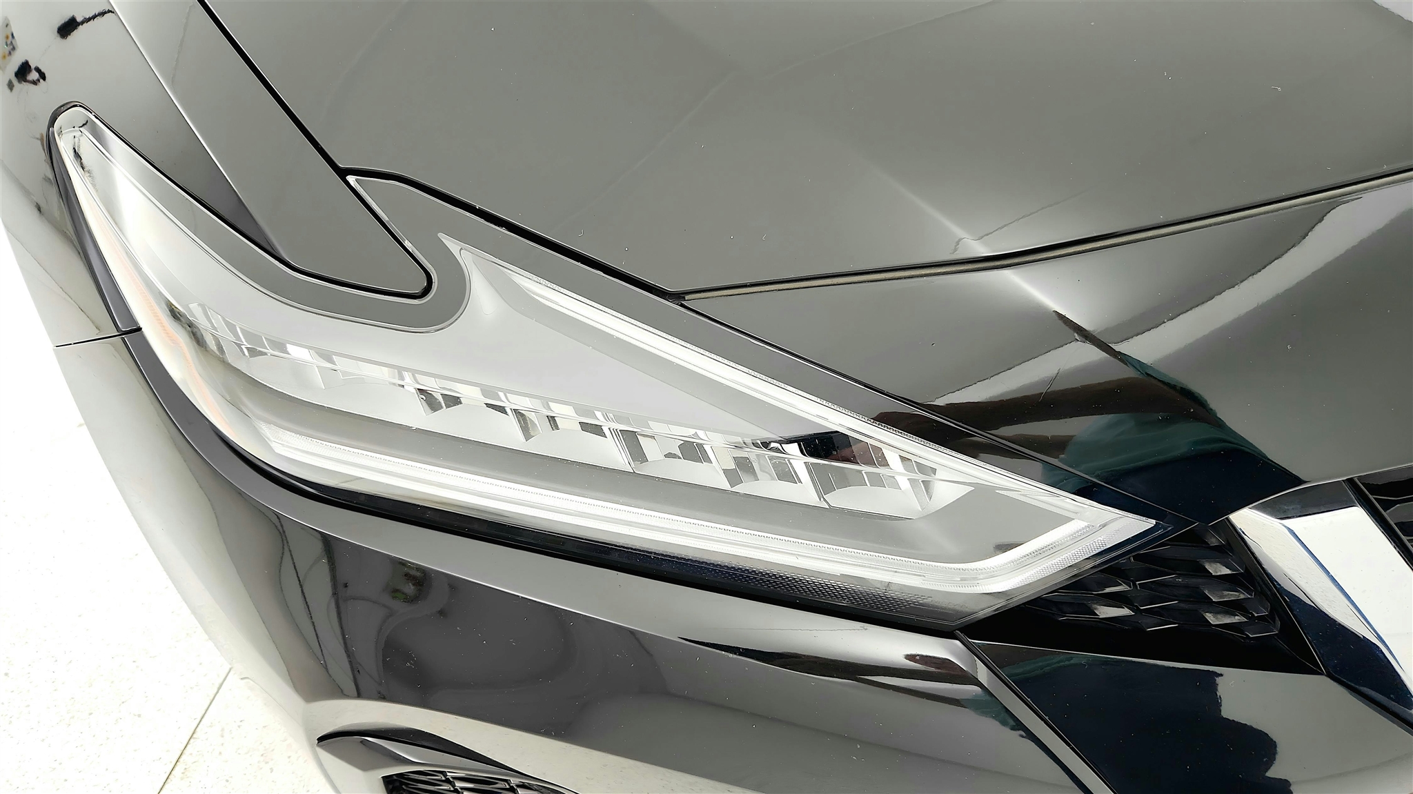 Nissan Maxima  2023