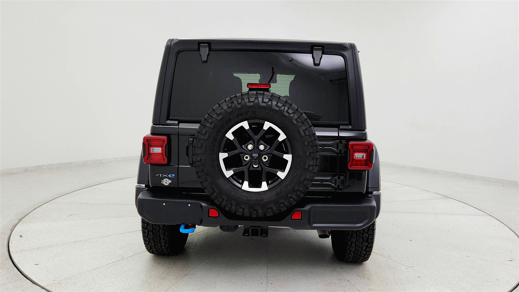 2024 Jeep Wrangler Rubicon 4xe photo 3