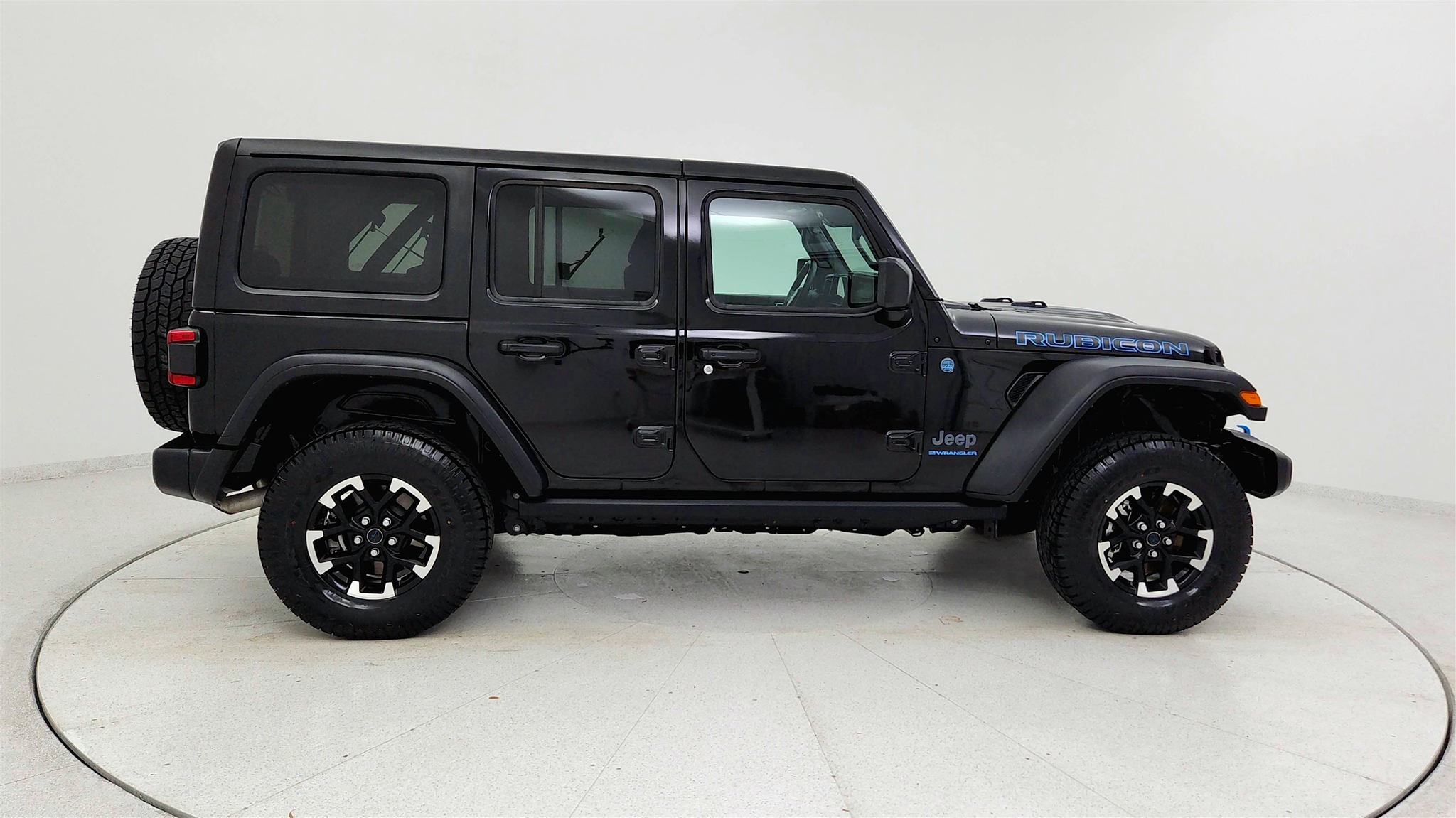 2024 Jeep Wrangler Rubicon 4xe photo 5
