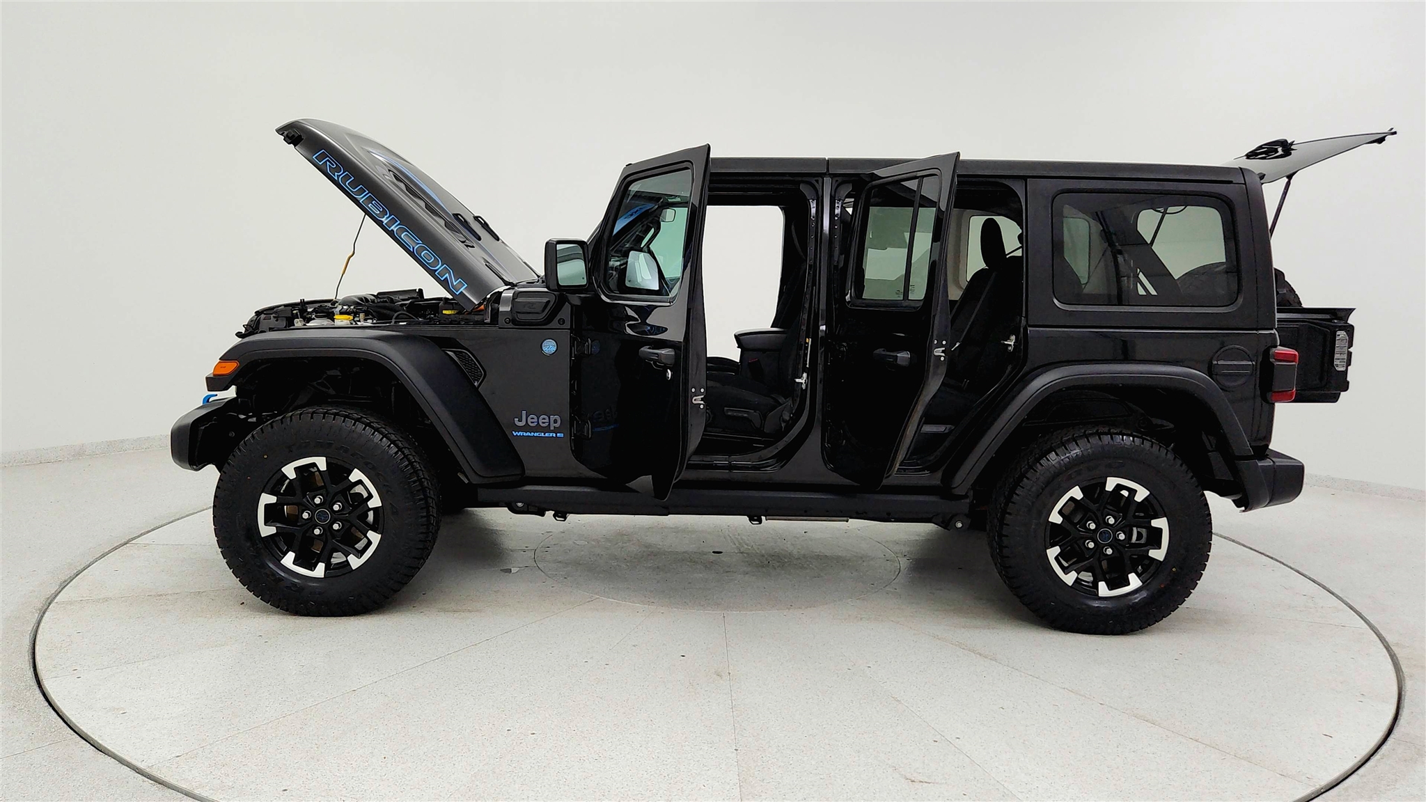 2024 Jeep Wrangler Rubicon 4xe photo 9