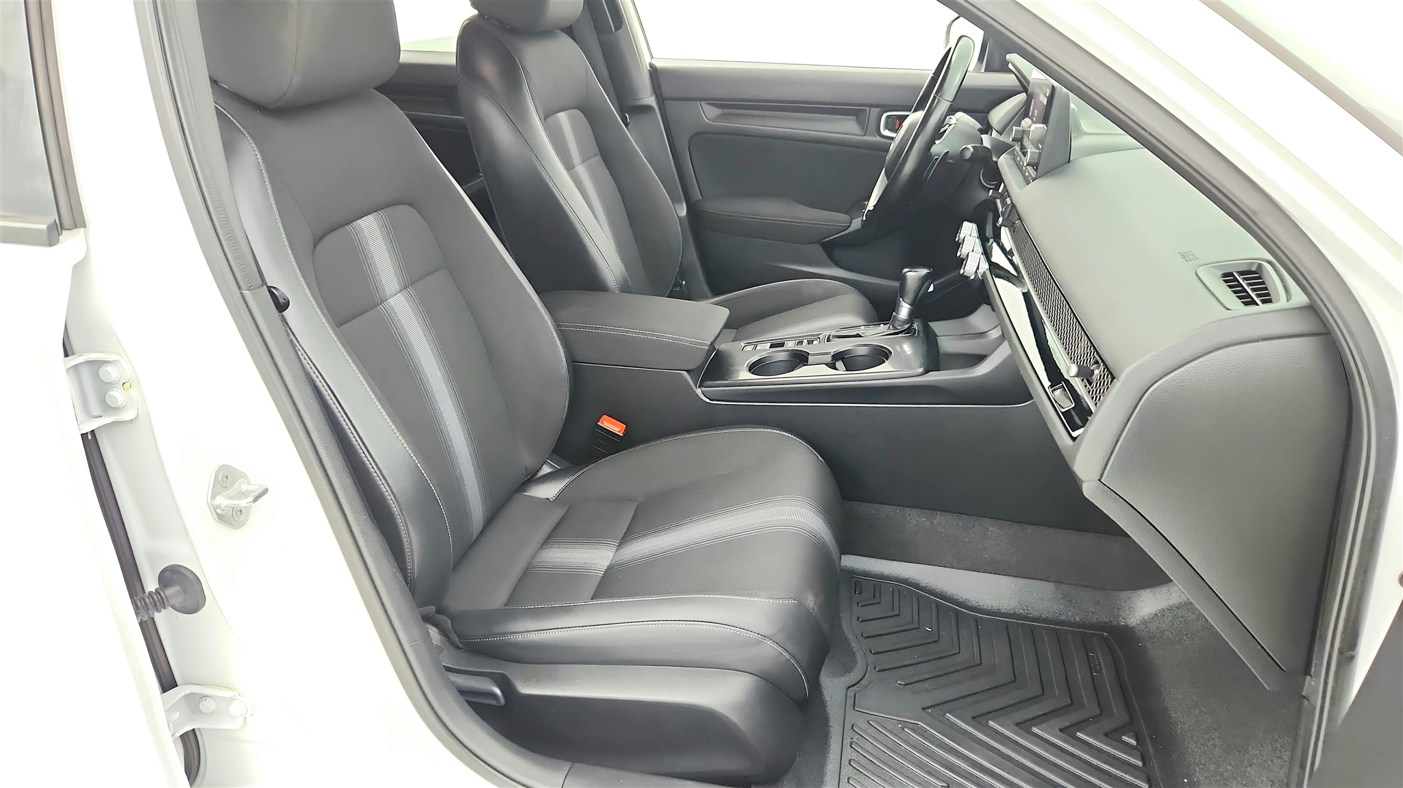 2022 Honda Civic Sport Hatchback photo 35