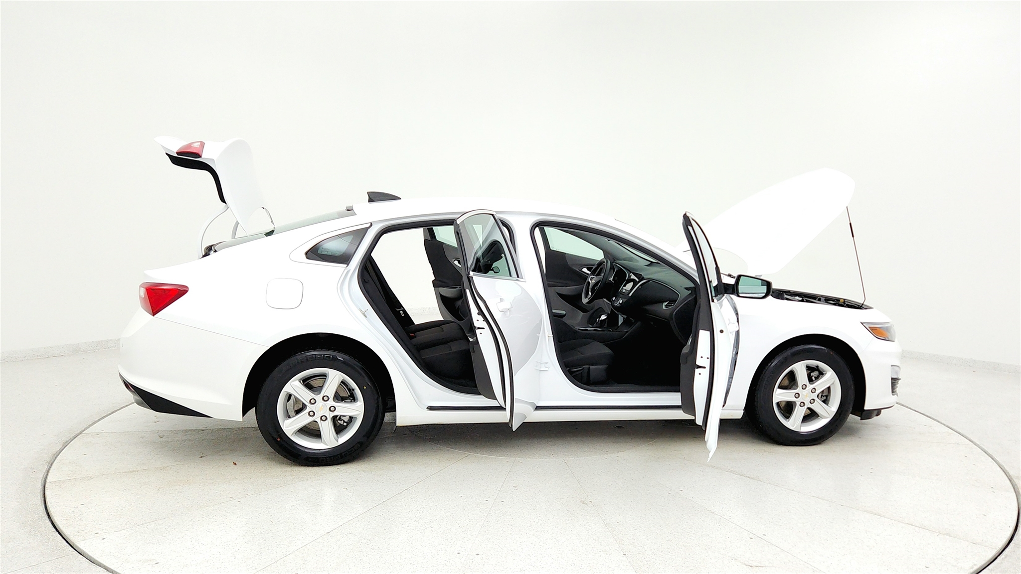 2023 Chevrolet Malibu LS photo 10