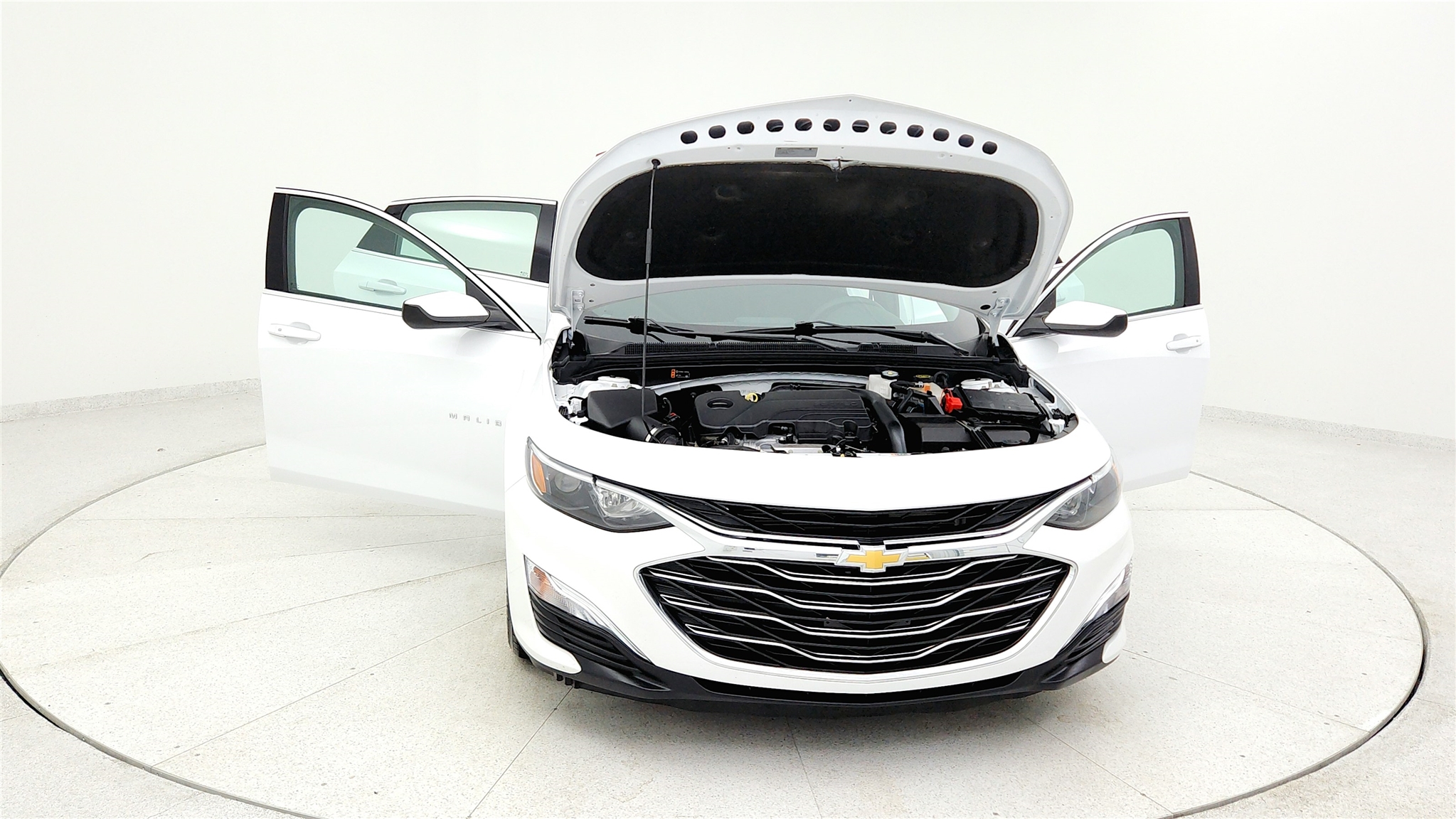 2023 Chevrolet Malibu LS photo 11