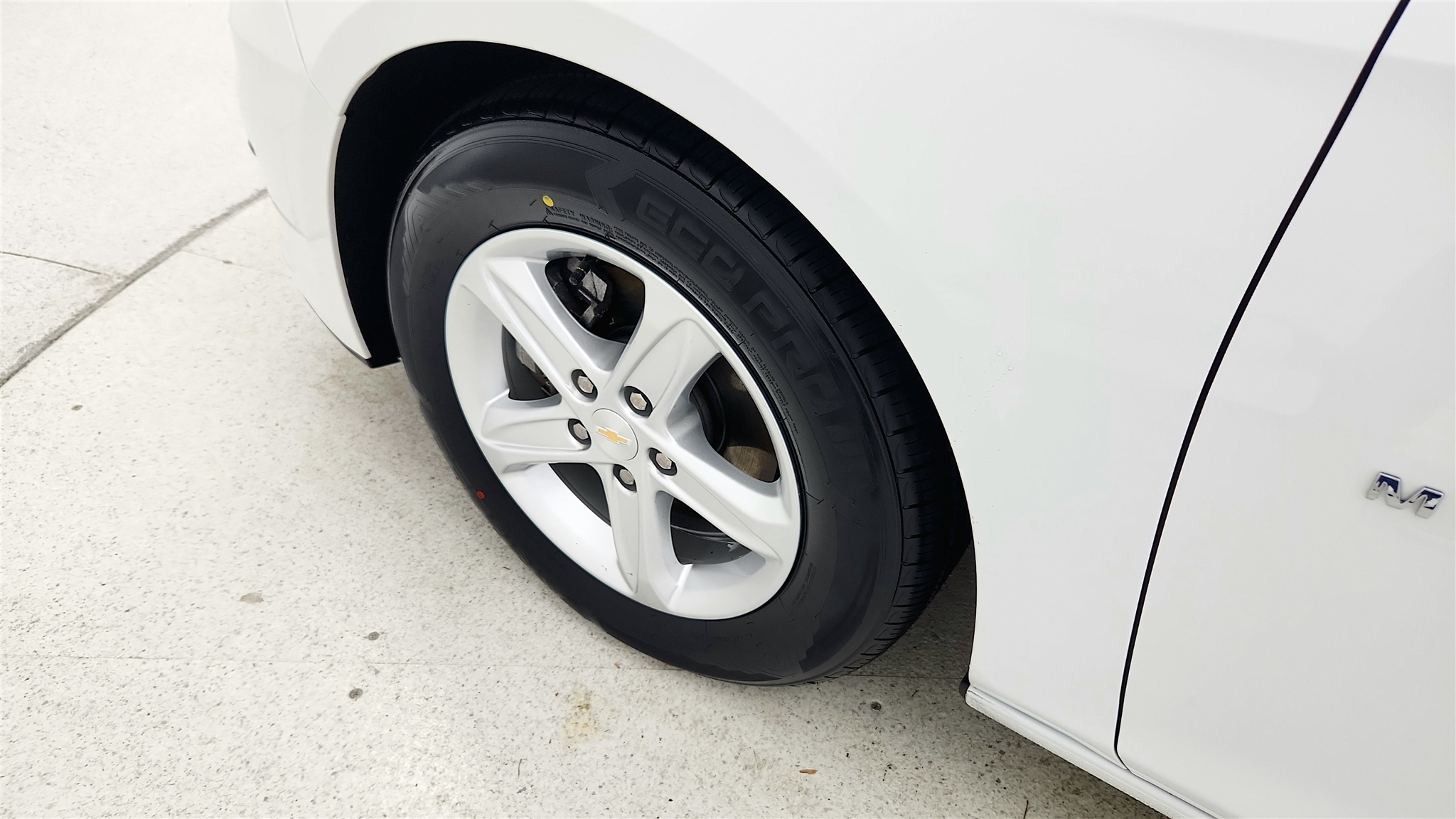 2023 Chevrolet Malibu LS photo 23