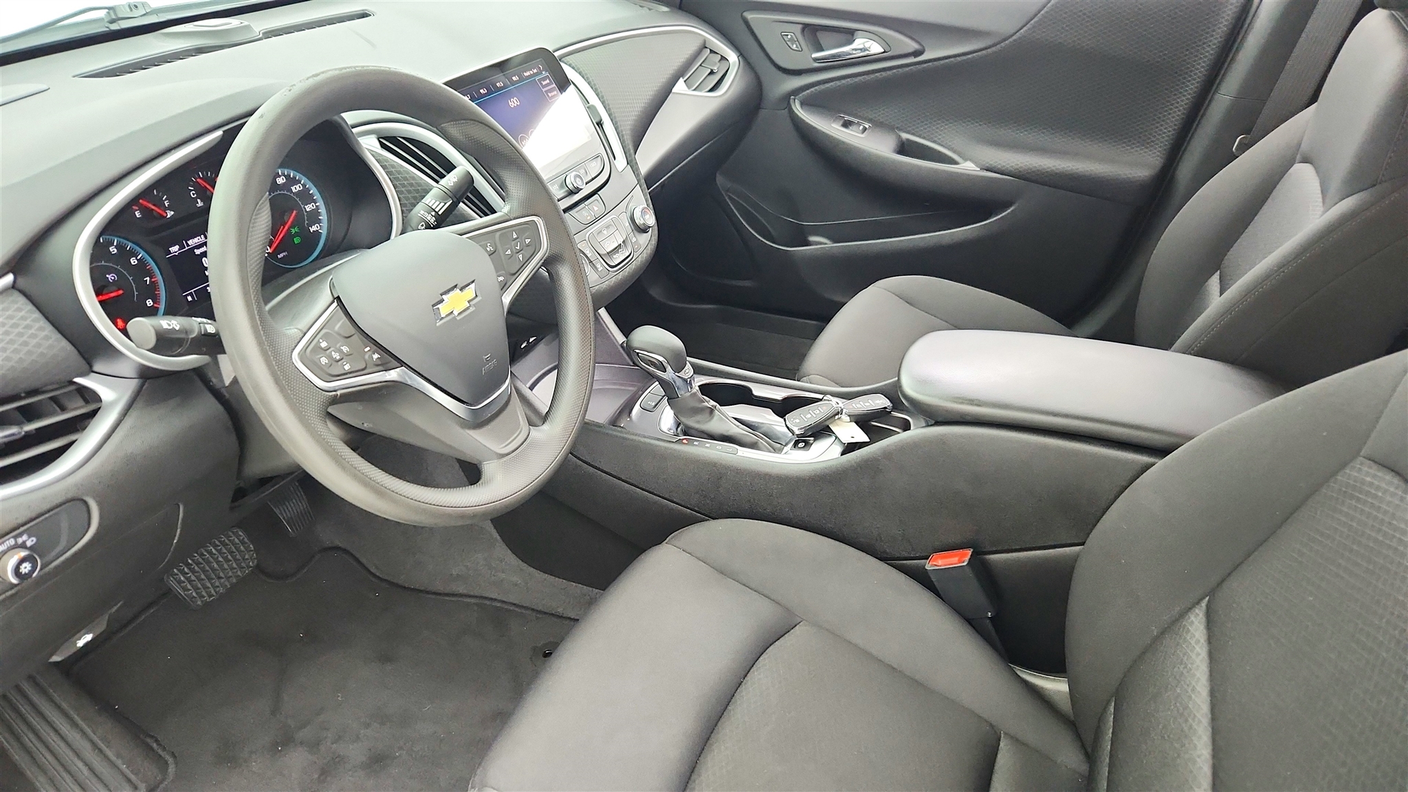 2023 Chevrolet Malibu LS photo 26