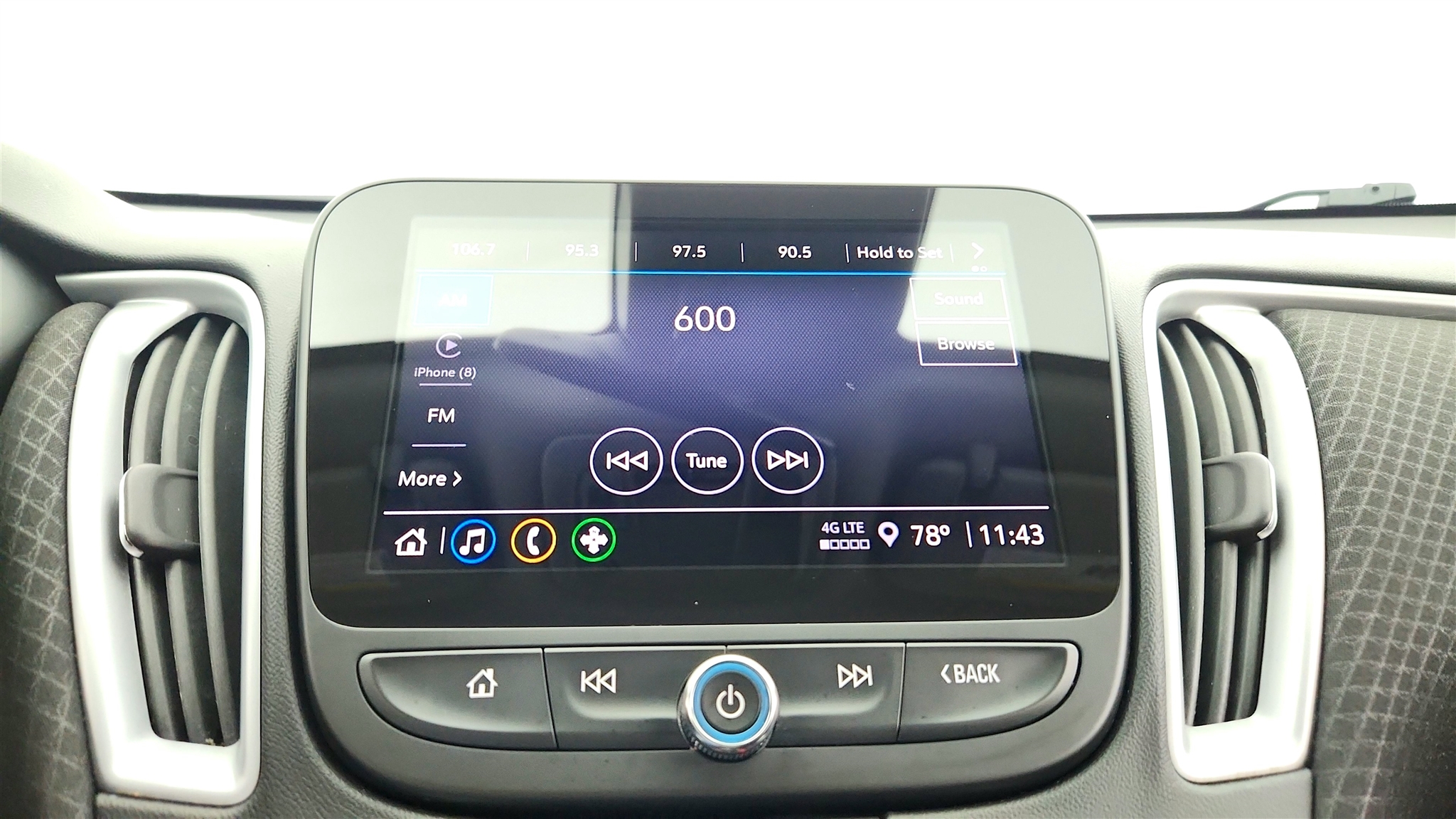 2023 Chevrolet Malibu LS photo 30