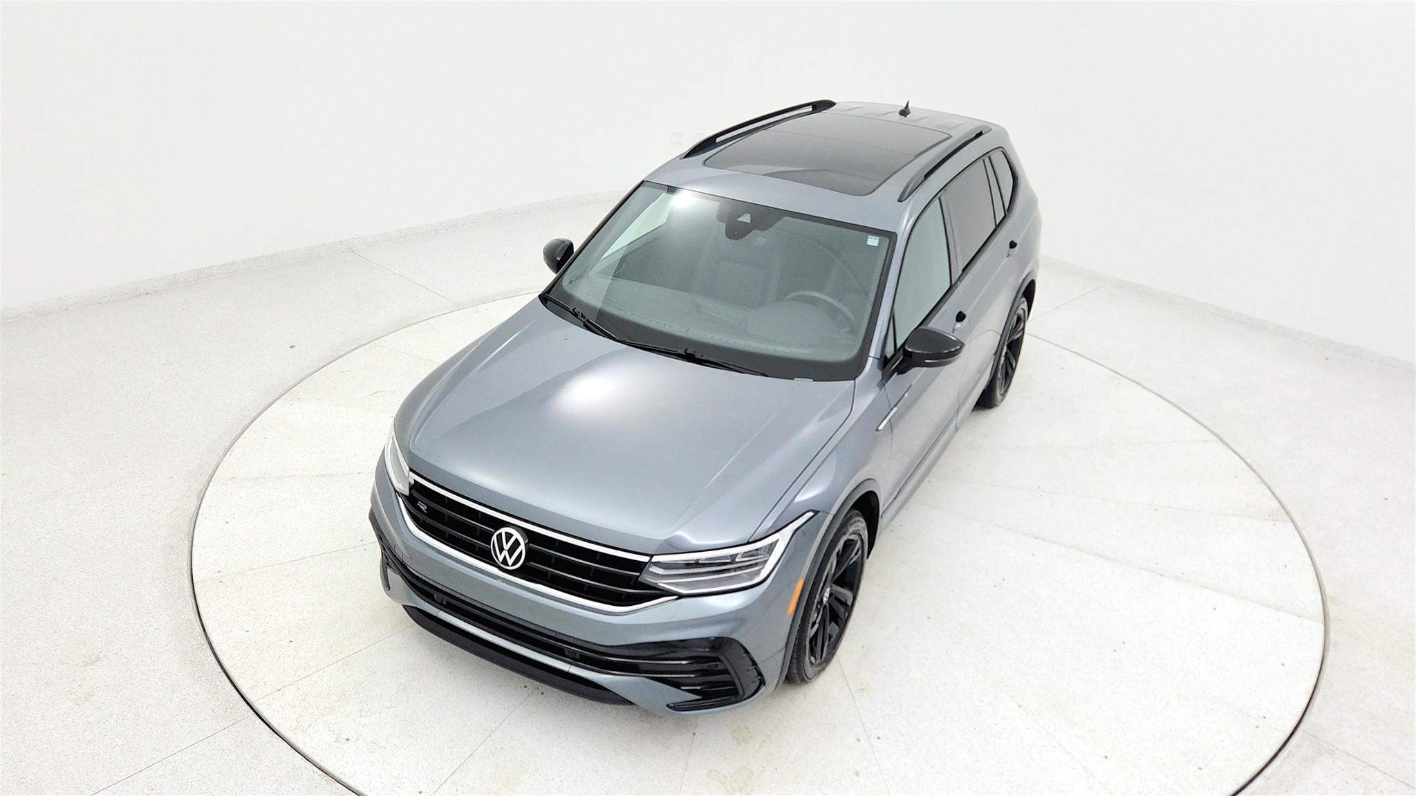 2023 Volkswagen Tiguan SE R-Line Black photo 20