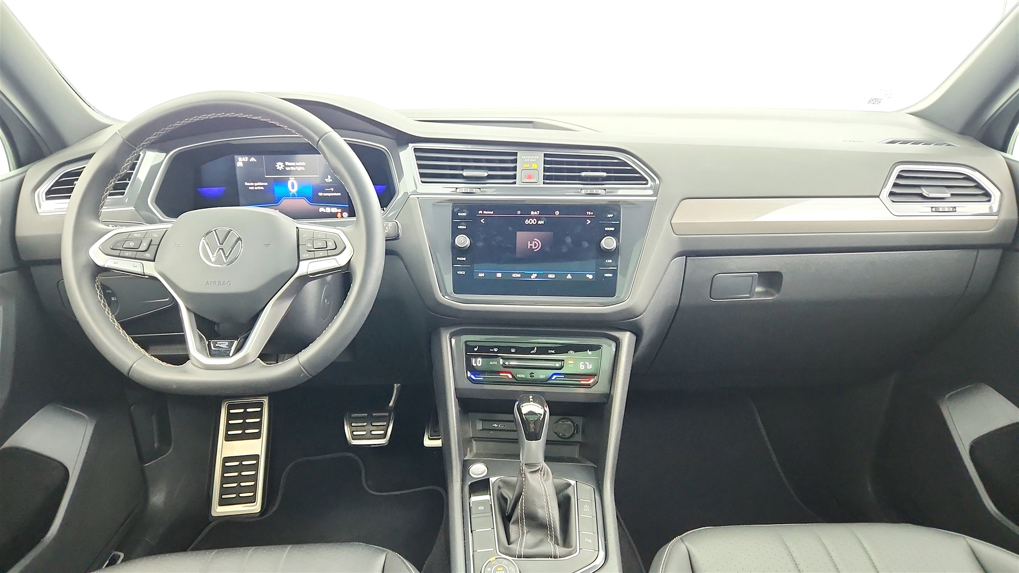 2023 Volkswagen Tiguan SE R-Line Black photo 30