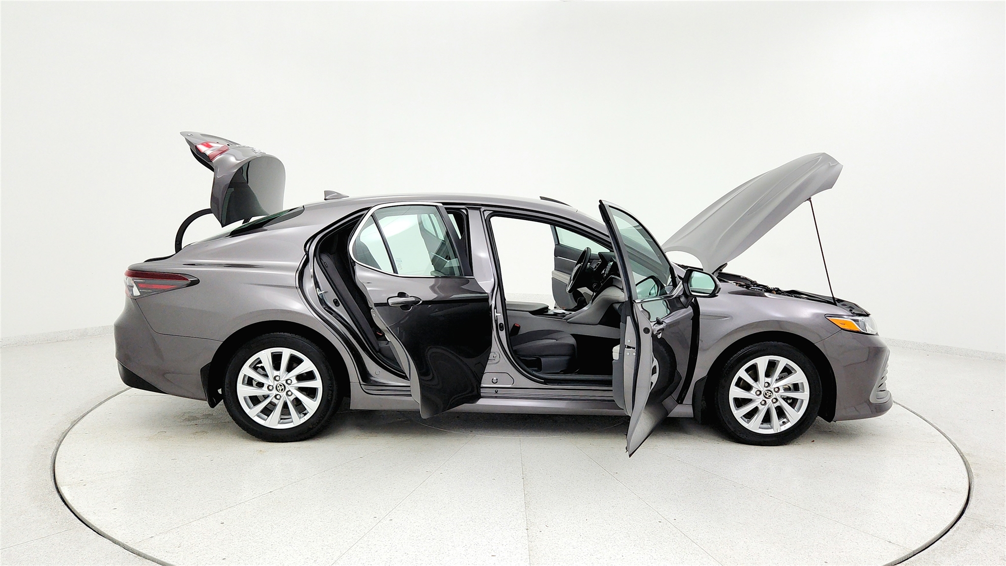 2023 Toyota Camry LE photo 11