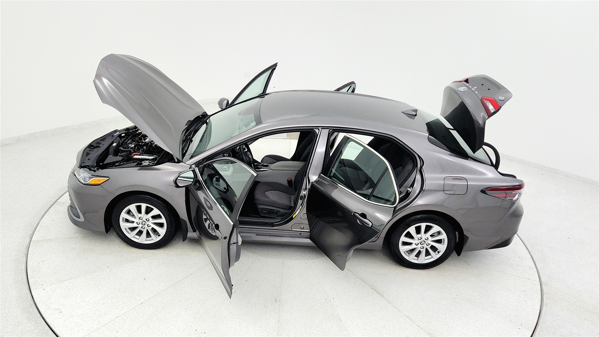 2023 Toyota Camry LE photo 21