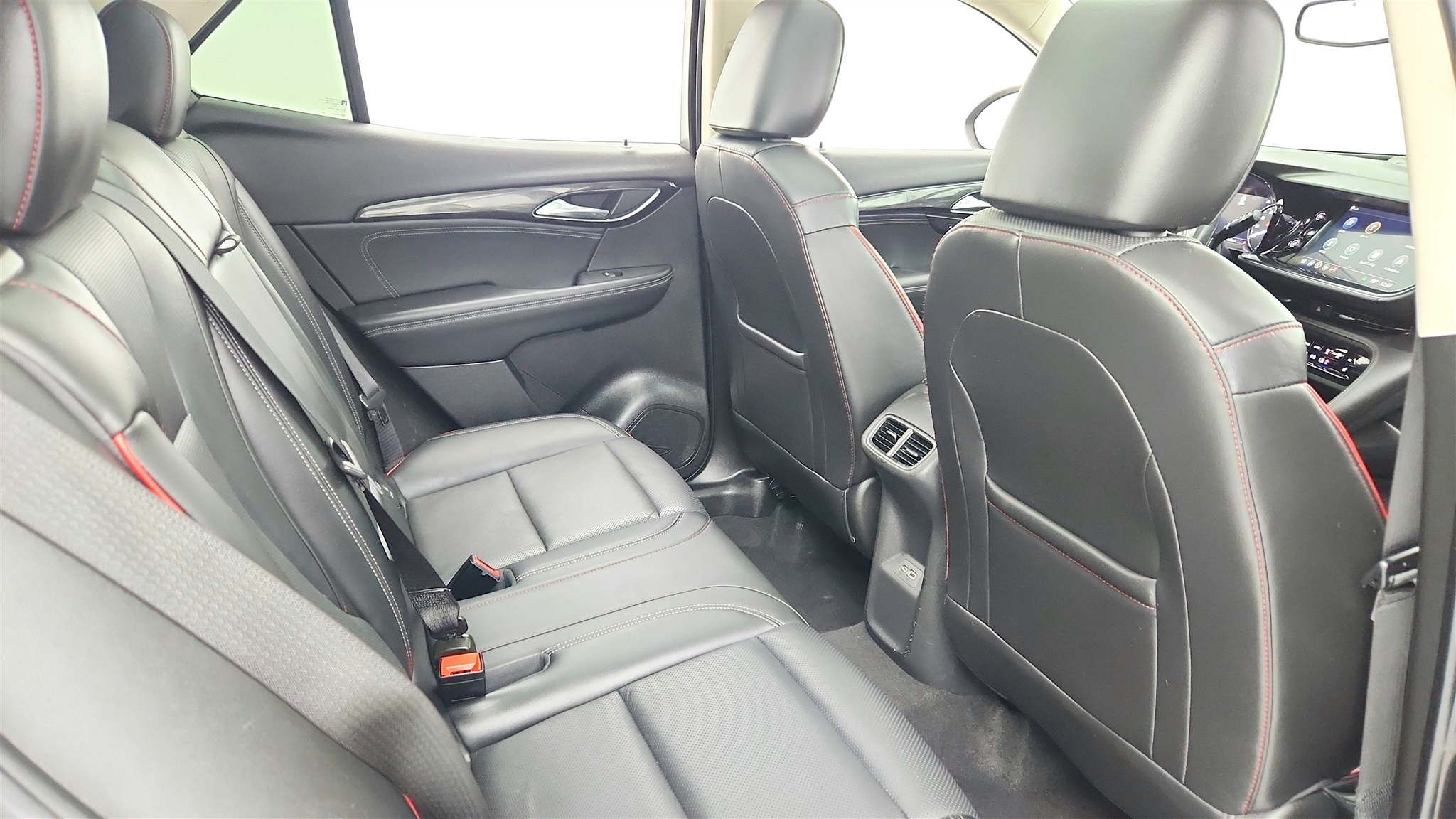 2023 Buick Envision Essence Sport photo 33