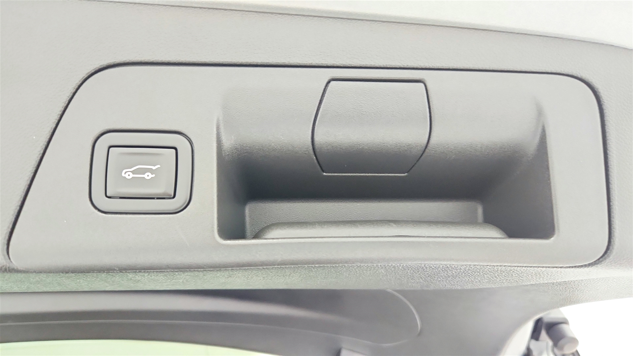 2023 Buick Envision Essence Sport photo 41