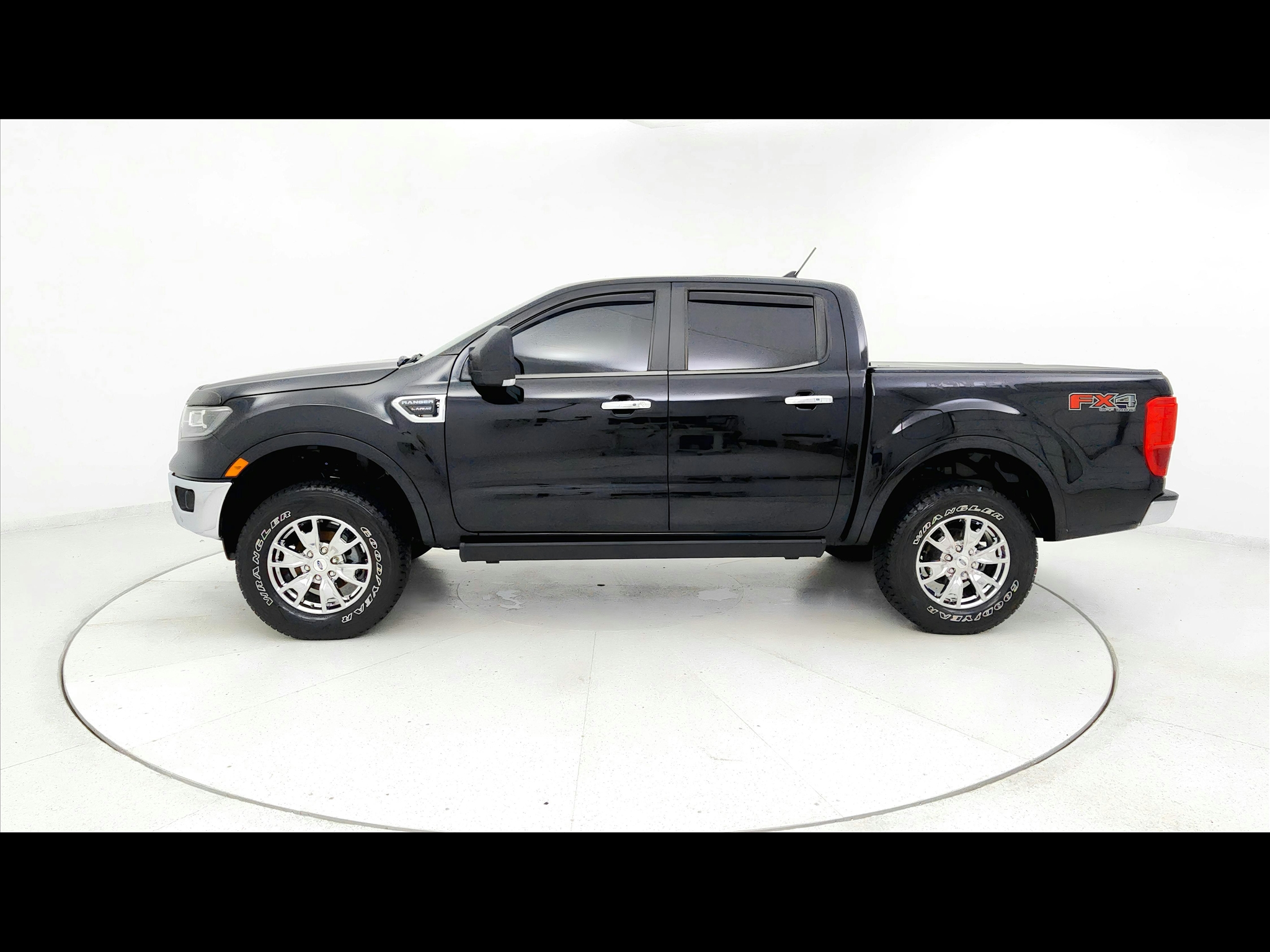 2019 Ford Ranger Lariat 4D Crew Cab