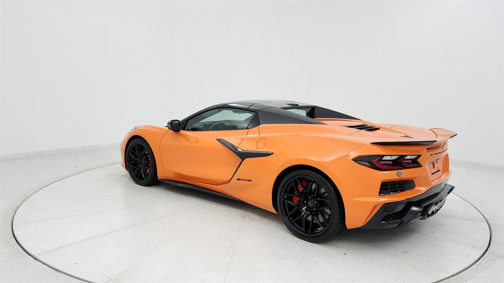 2024 Chevrolet Corvette Z06 Convertible photo 2