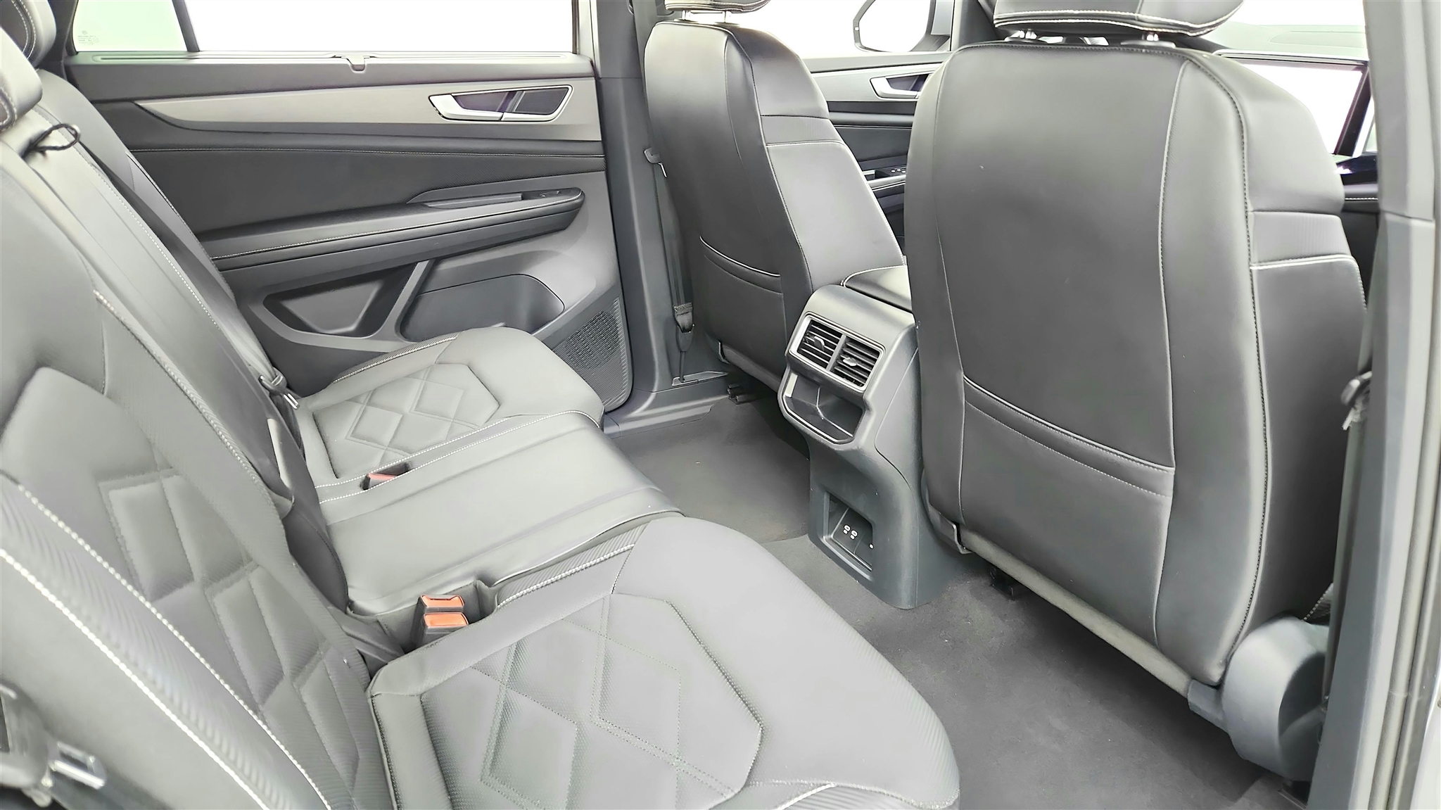 Volkswagen Atlas Cross Sport  2024