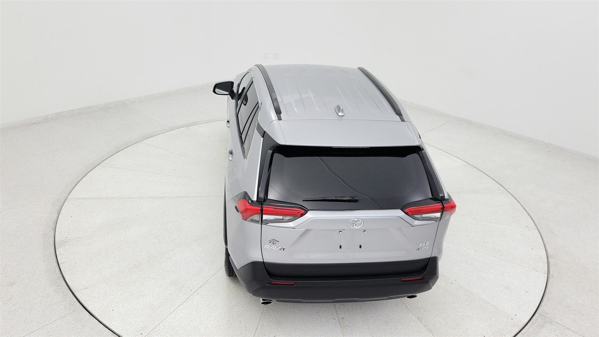 Toyota RAV4  2025