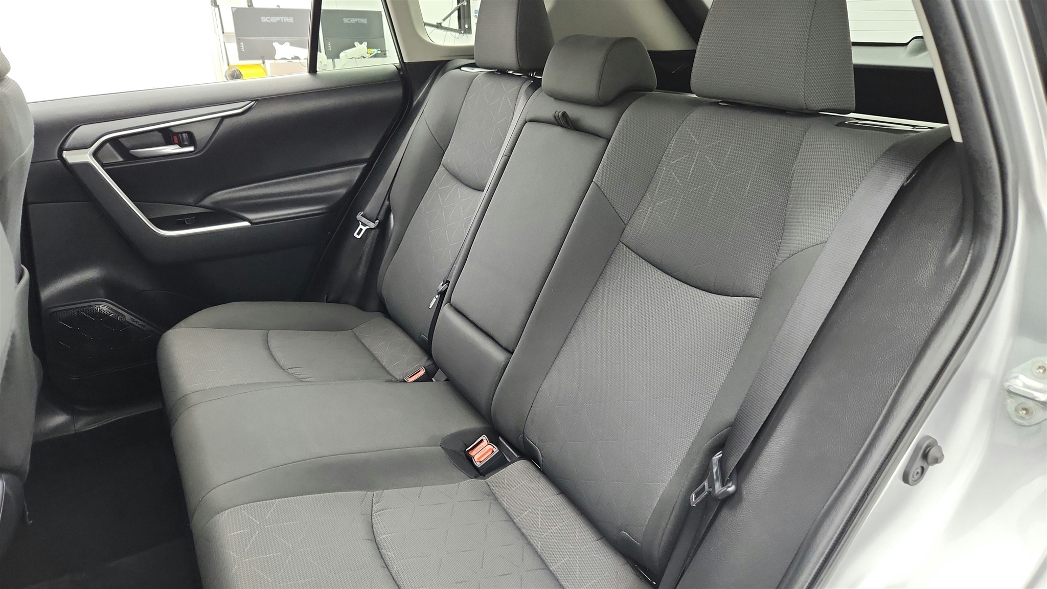 Toyota RAV4  2025