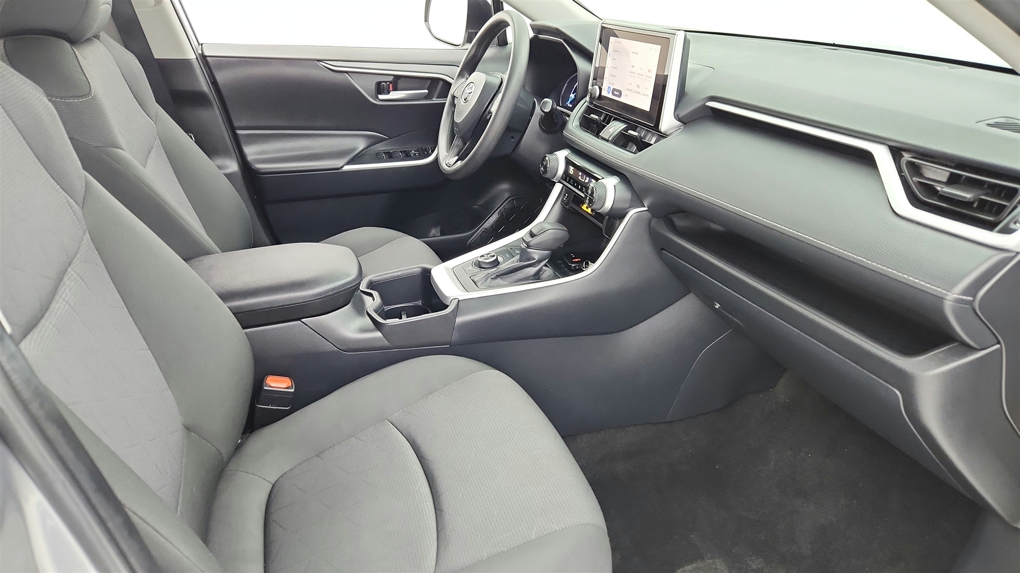 Toyota RAV4  2025