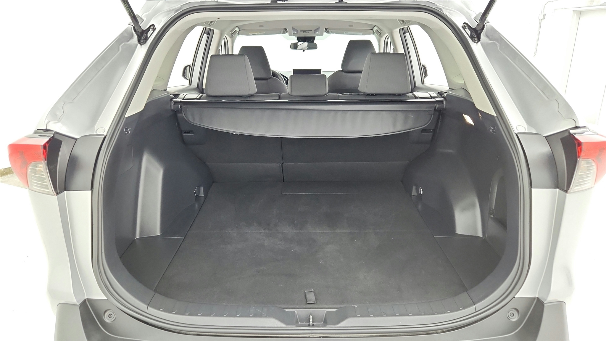 Toyota RAV4  2025