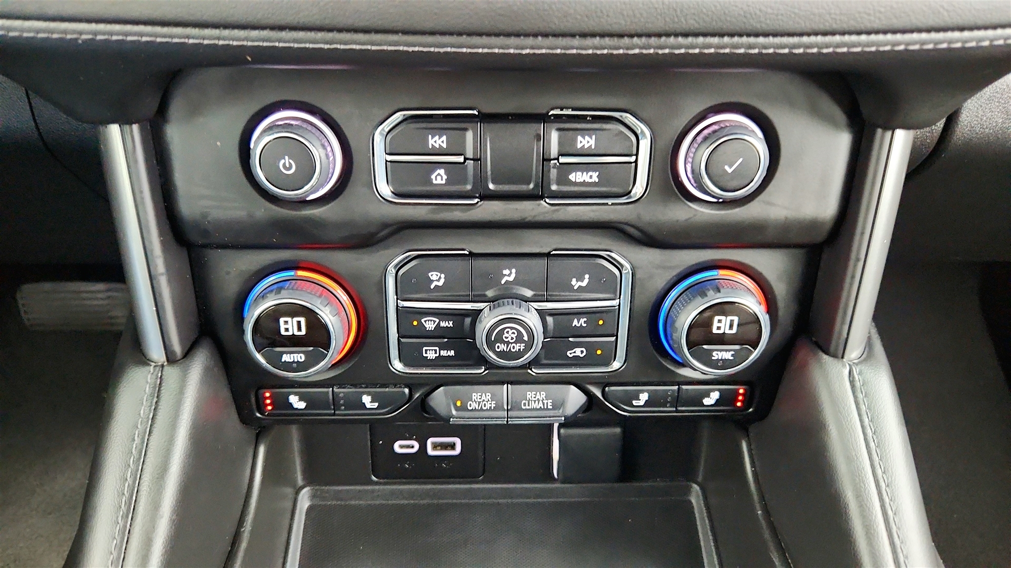 Chevrolet Tahoe  2024