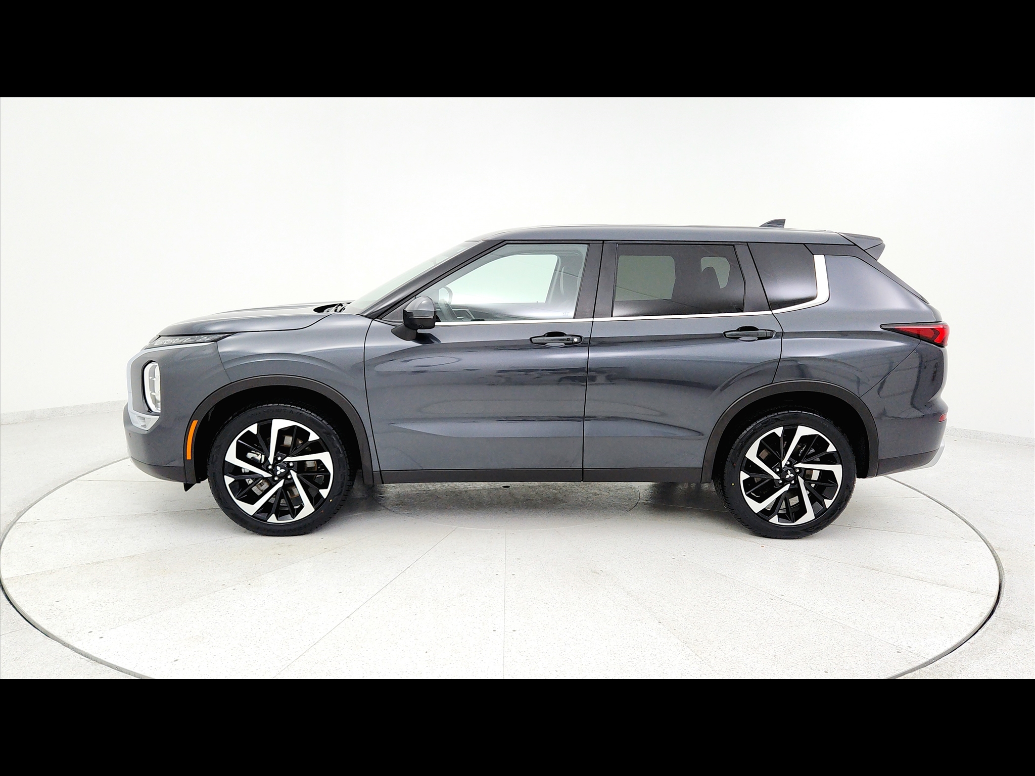 2024 Mitsubishi Outlander SE 4D Sport Utility