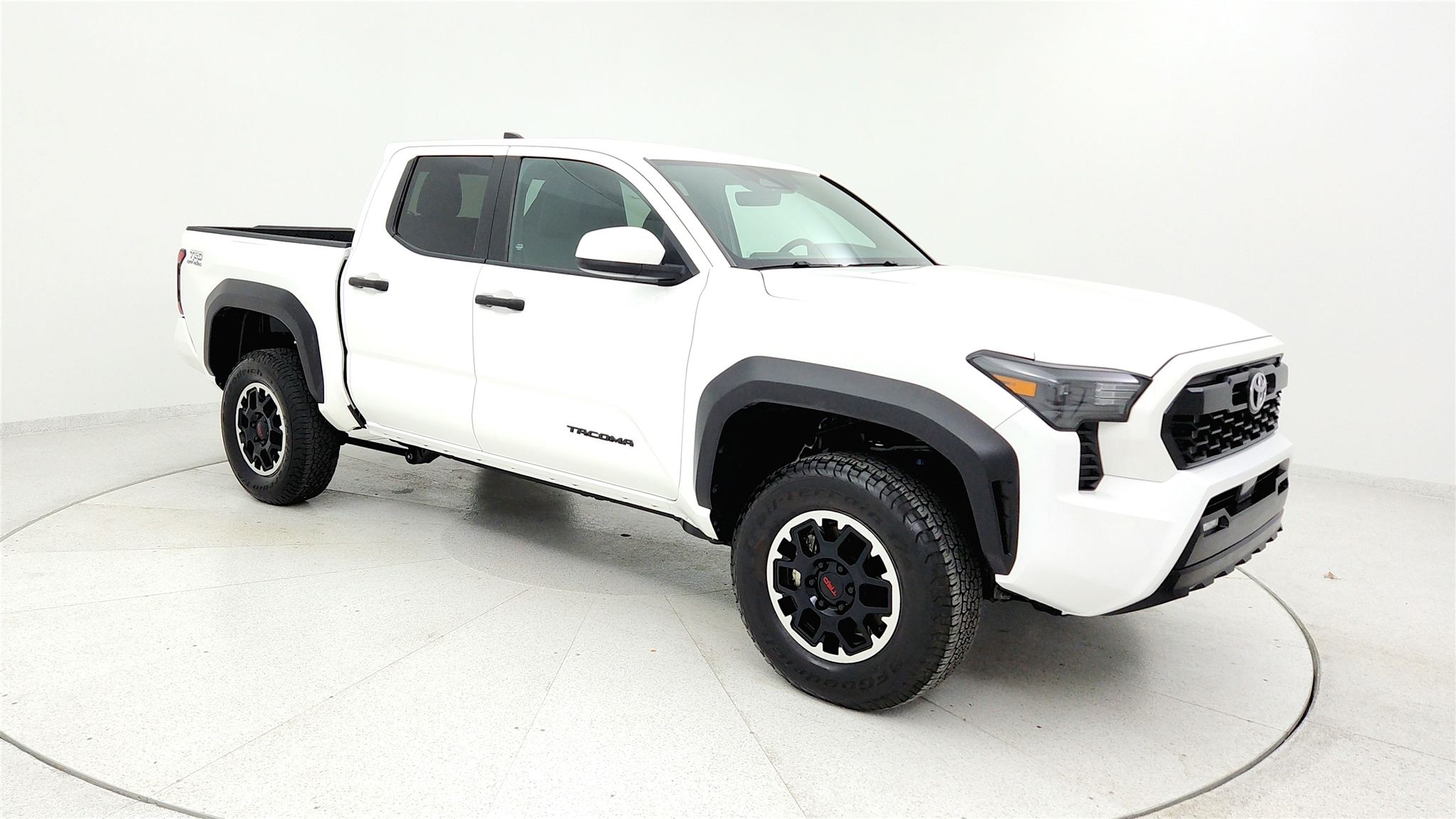 2024 Toyota Tacoma TRD Off-Road 4x4 photo 3