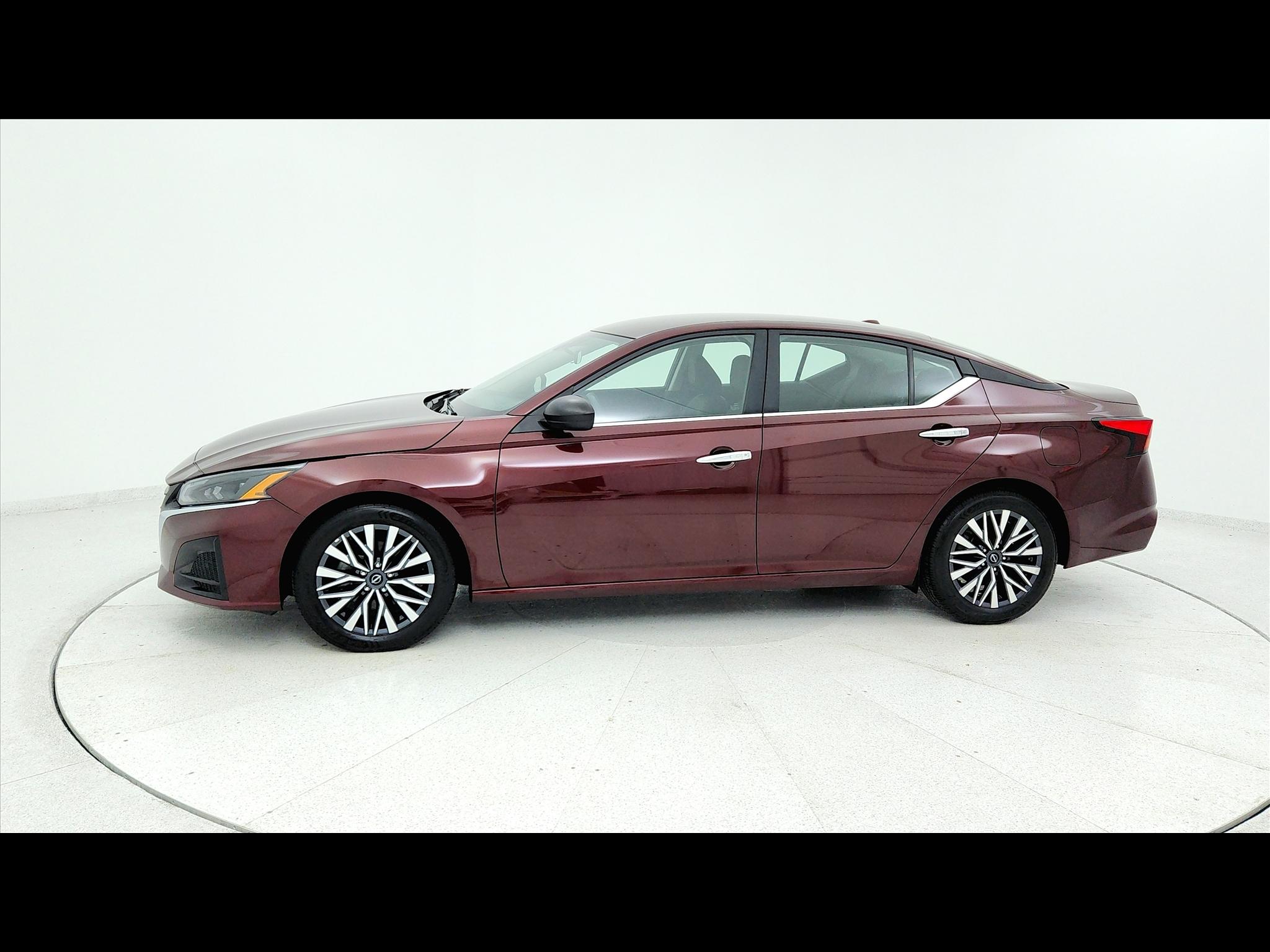 2025 Nissan Altima 2.5 SV FWD