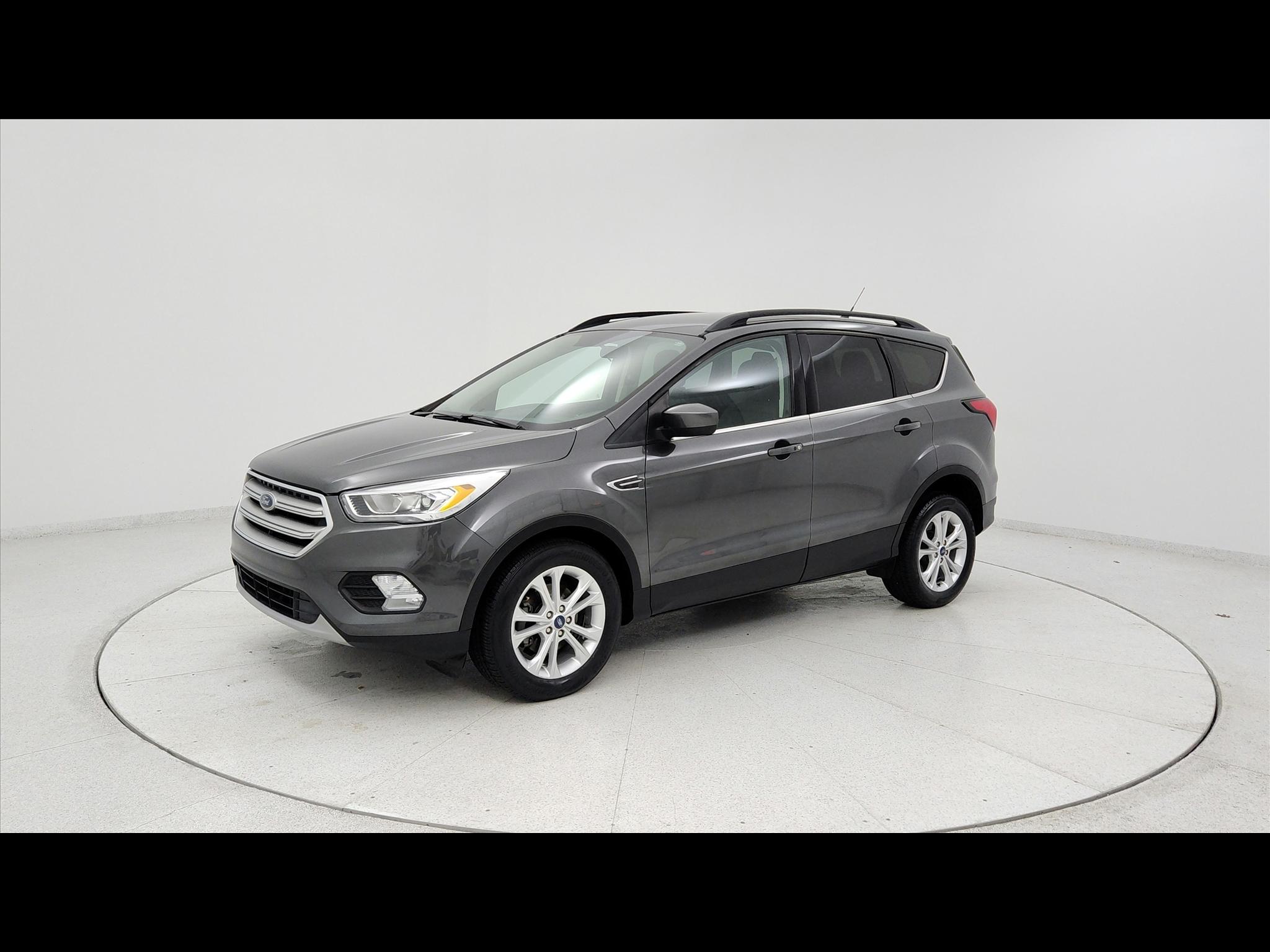 2019 Ford Escape SEL FWD