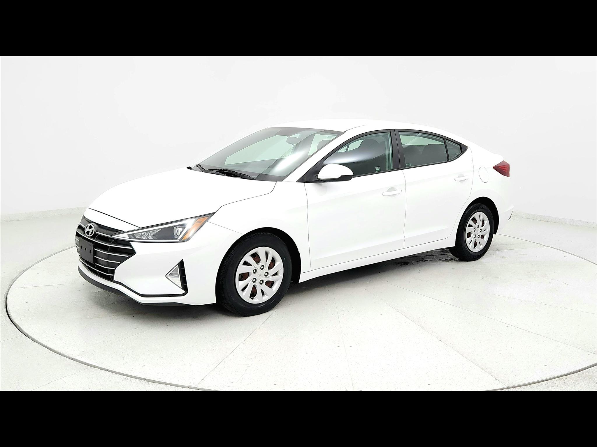 2019 Hyundai Elantra SE 4D Sedan