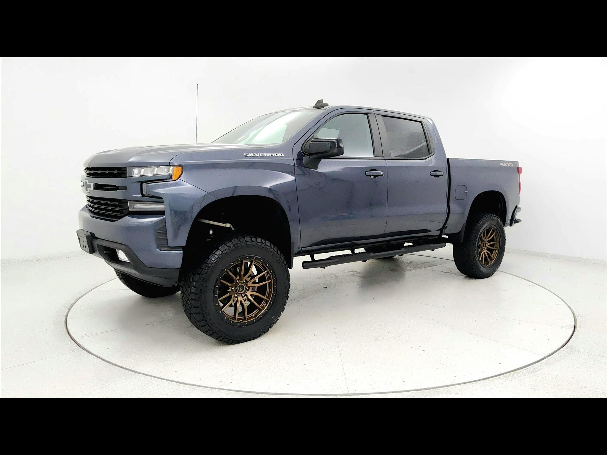 2020 Chevrolet Silverado 1500 RST 4D Crew Cab