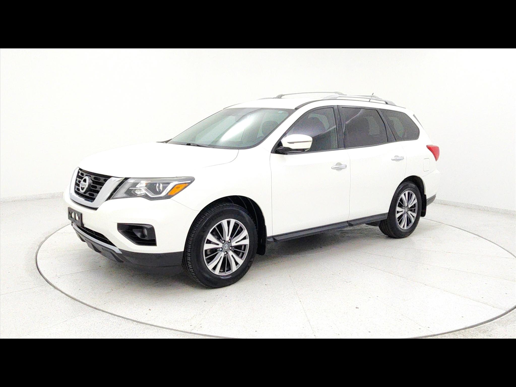 2017 Nissan Pathfinder SL 4D Sport Utility