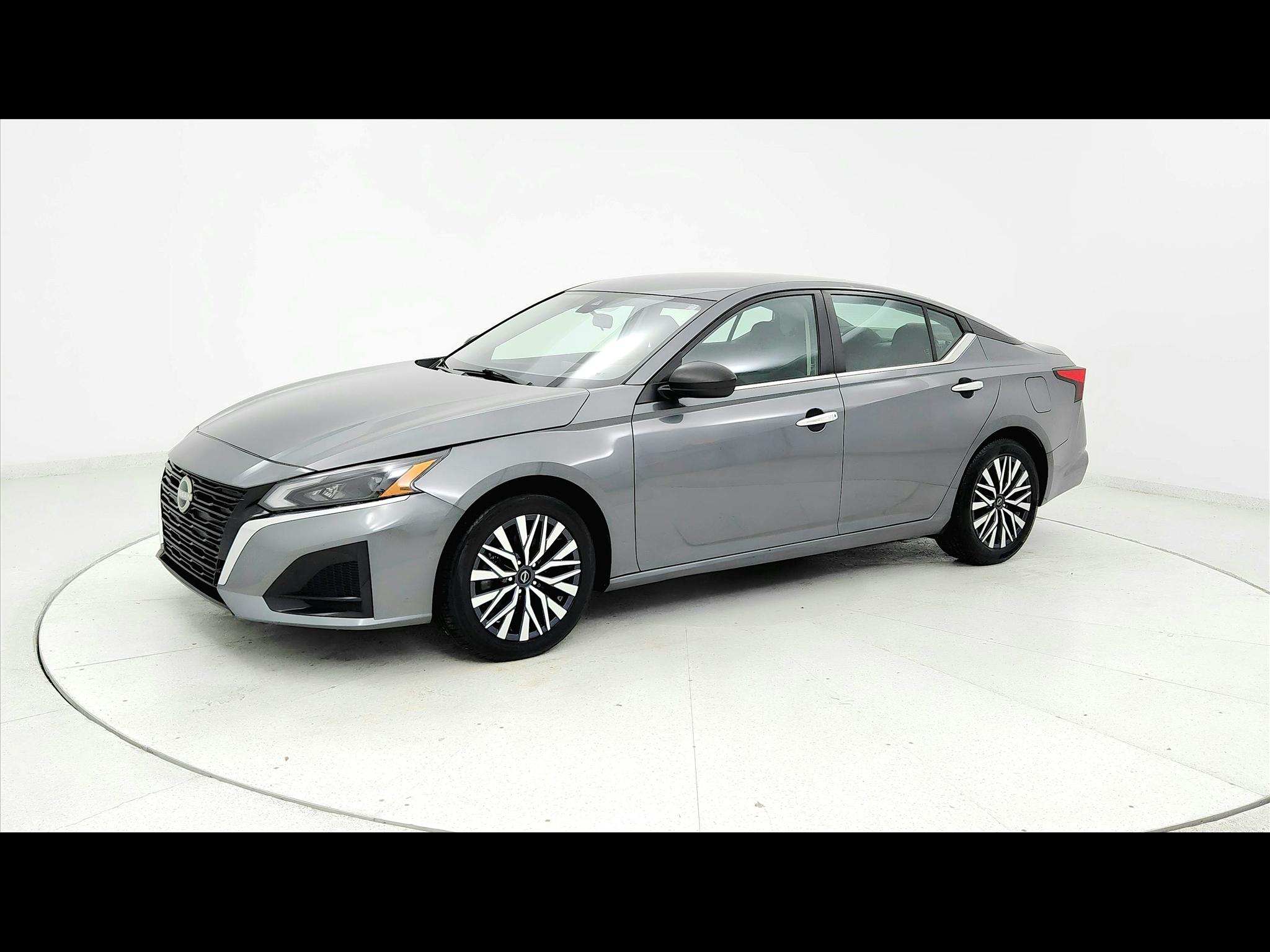 2024 Nissan Altima 2.5 SV's photo