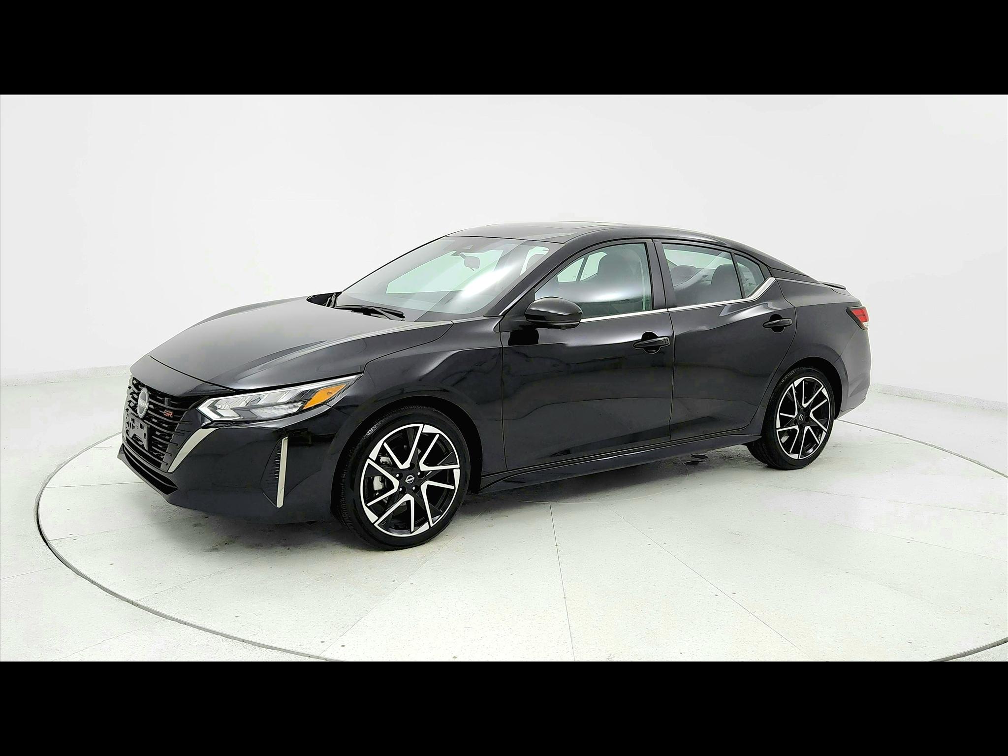 2025 Nissan Sentra SR CVT's photo