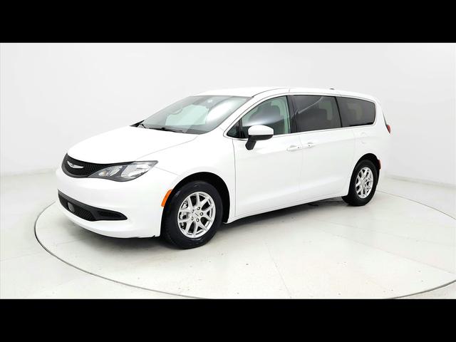 White 2023 Chrysler Voyager LX FWD Minivan Front-Wheel Drive 9-Speed Automatic