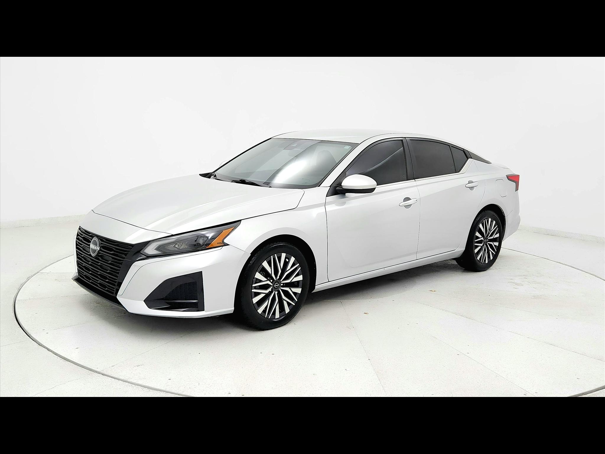 2023 Nissan Altima 