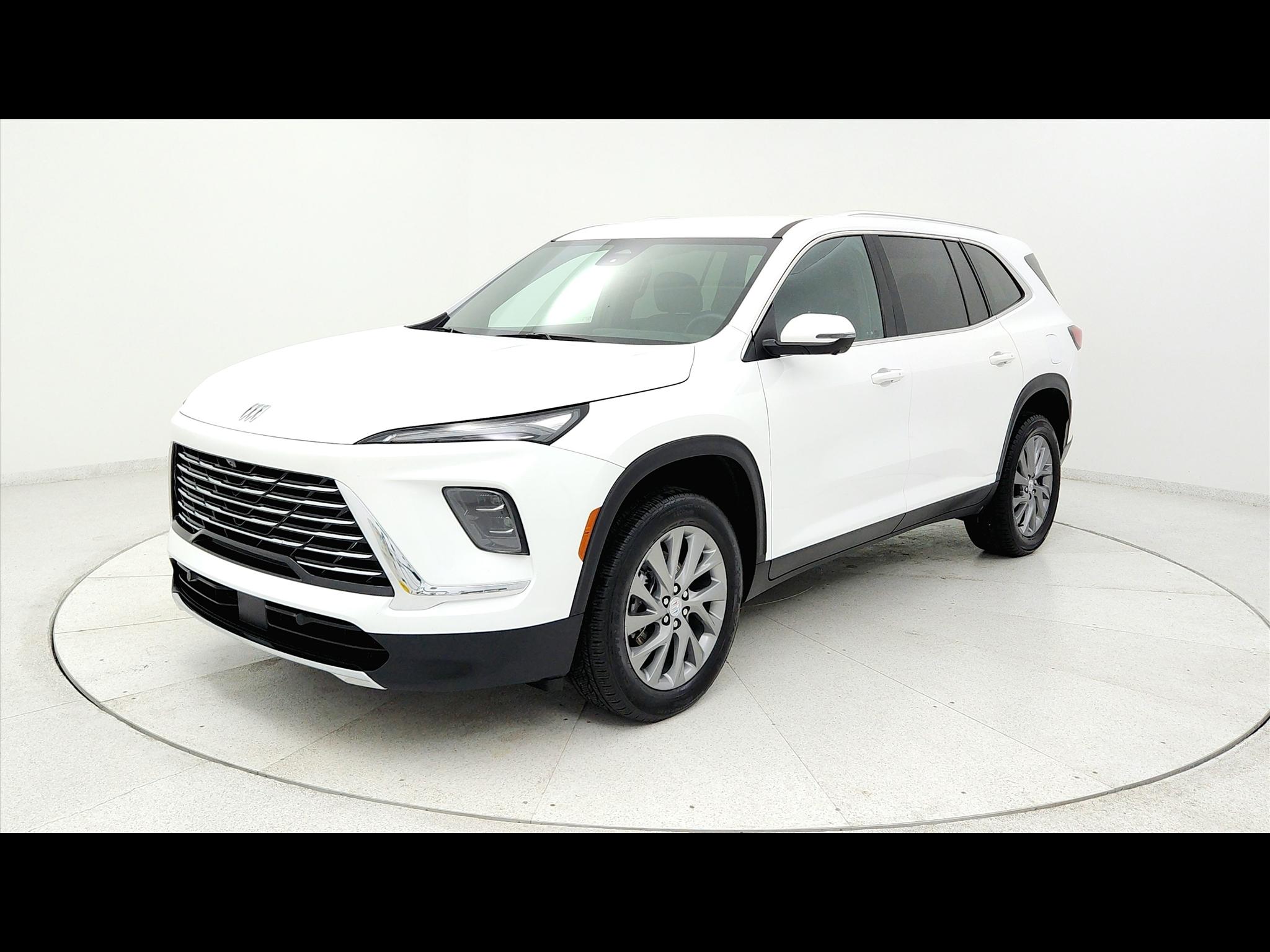 White 2025 Buick Enclave SUV / Crossover Front-Wheel Drive 8-Speed Automatic