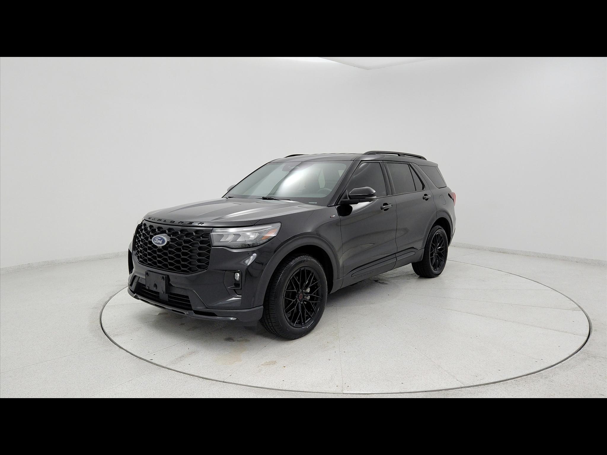 2025 Ford Explorer 