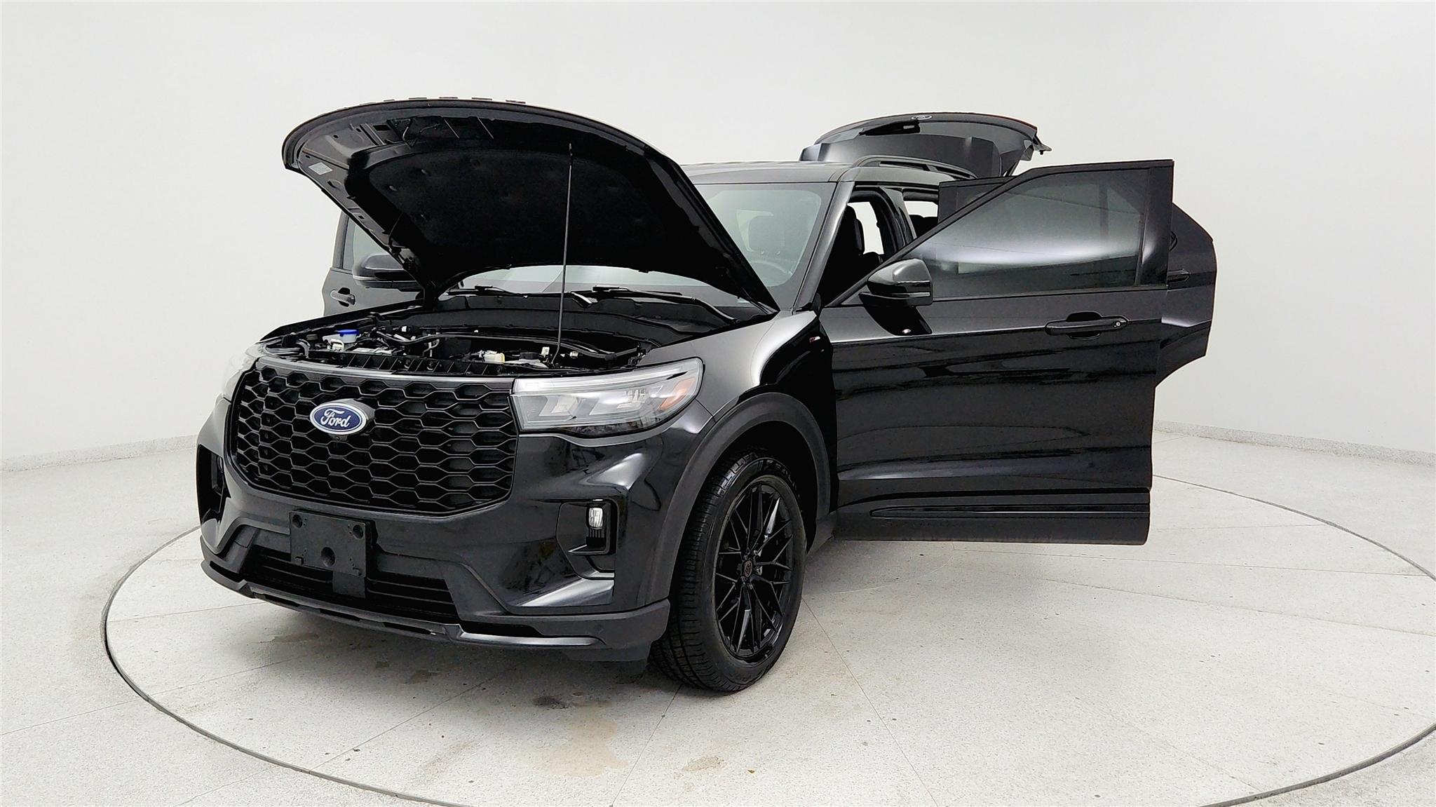 Ford Explorer photo 31