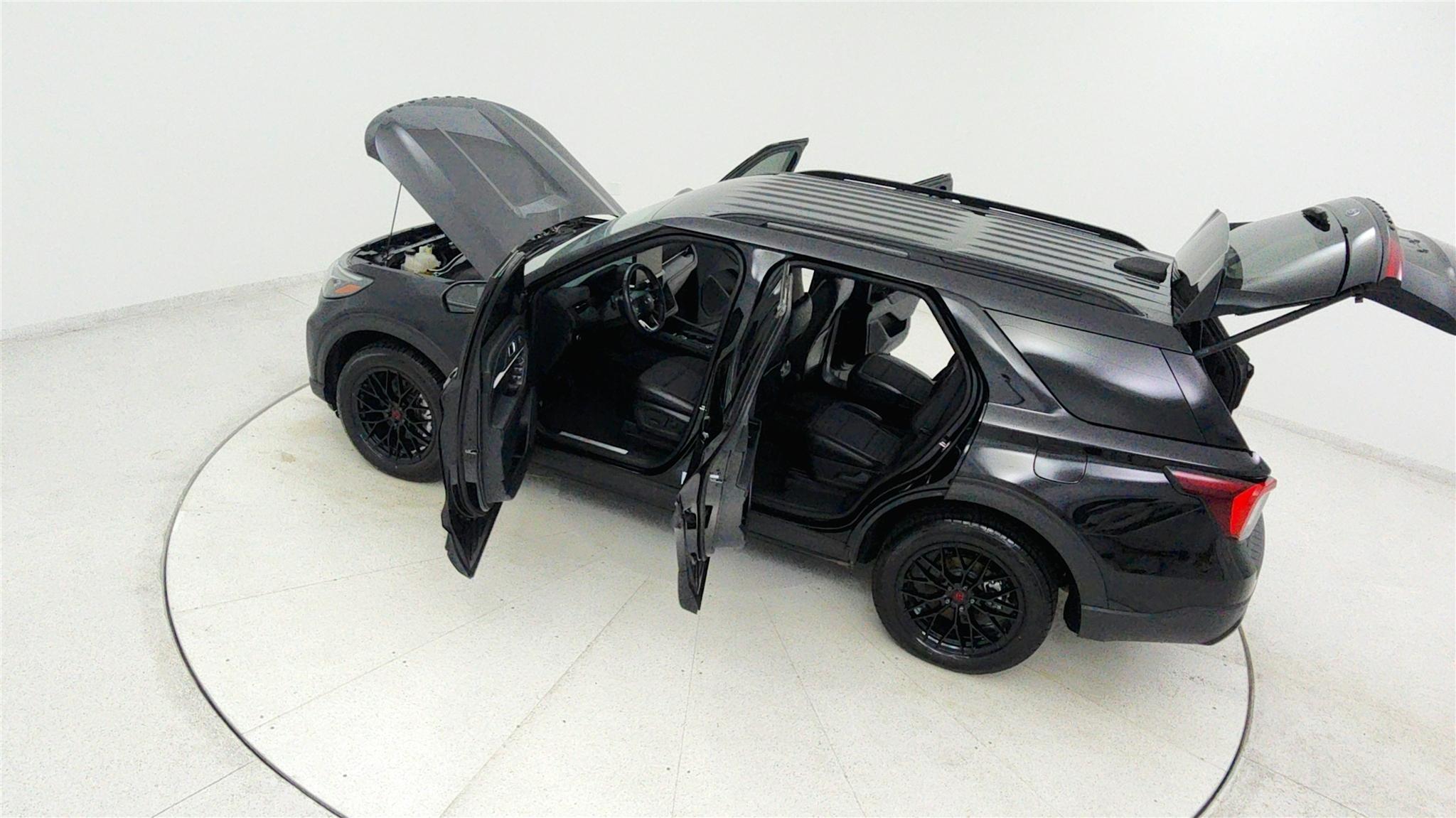 Ford Explorer photo 44