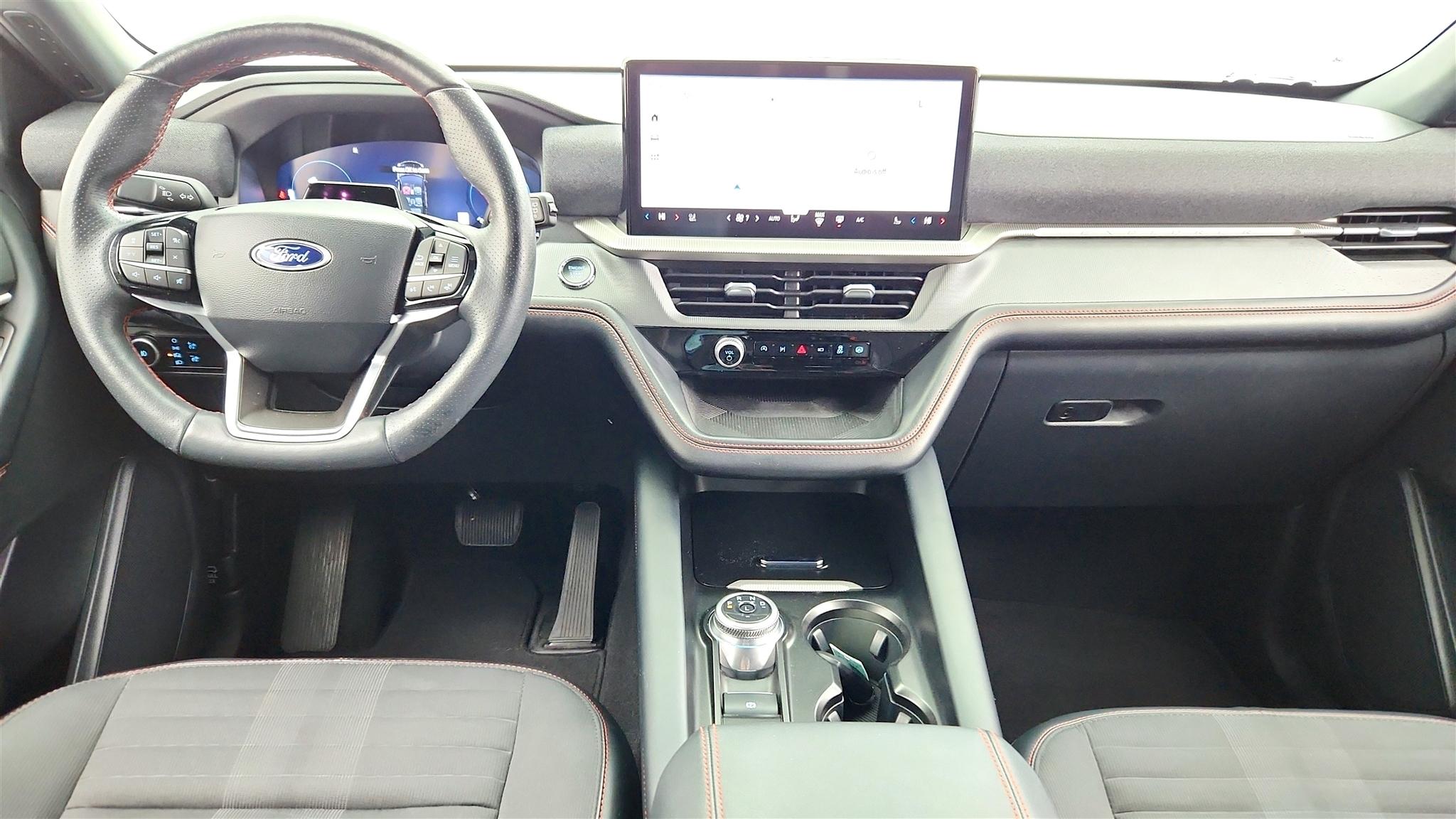 Ford Explorer photo 65