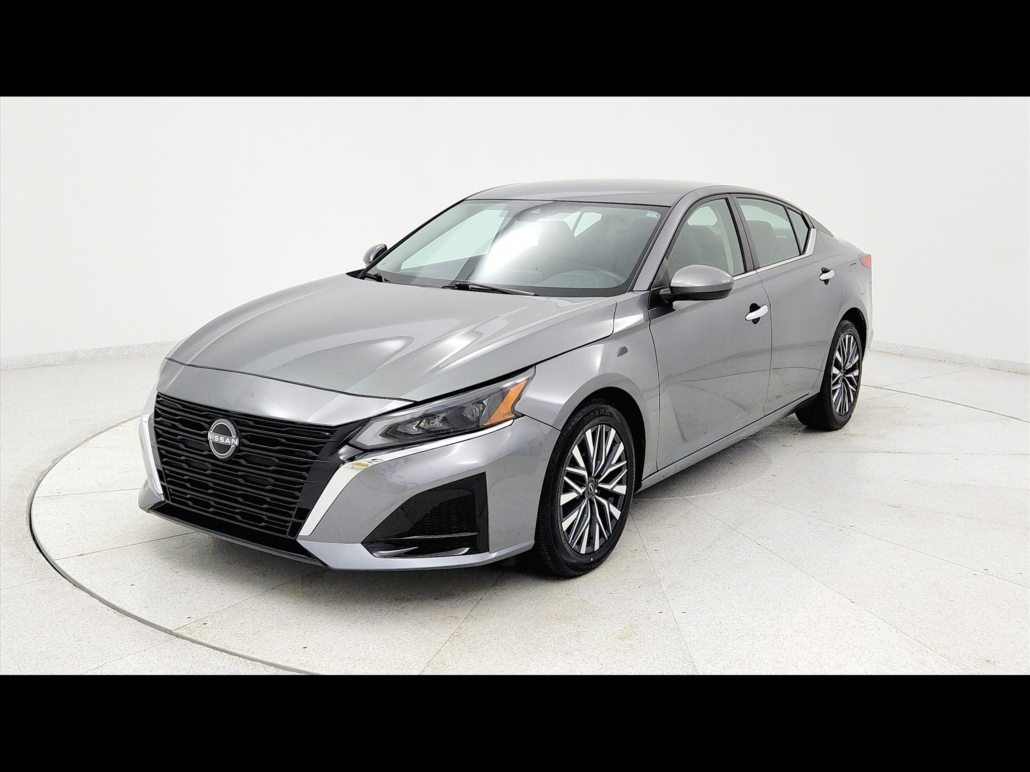 2023 Nissan Altima 