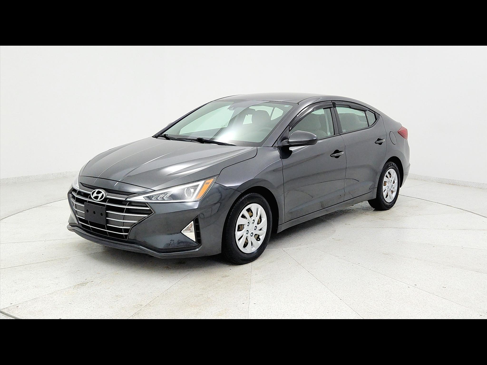 2020 Hyundai Elantra SE 4D Sedan