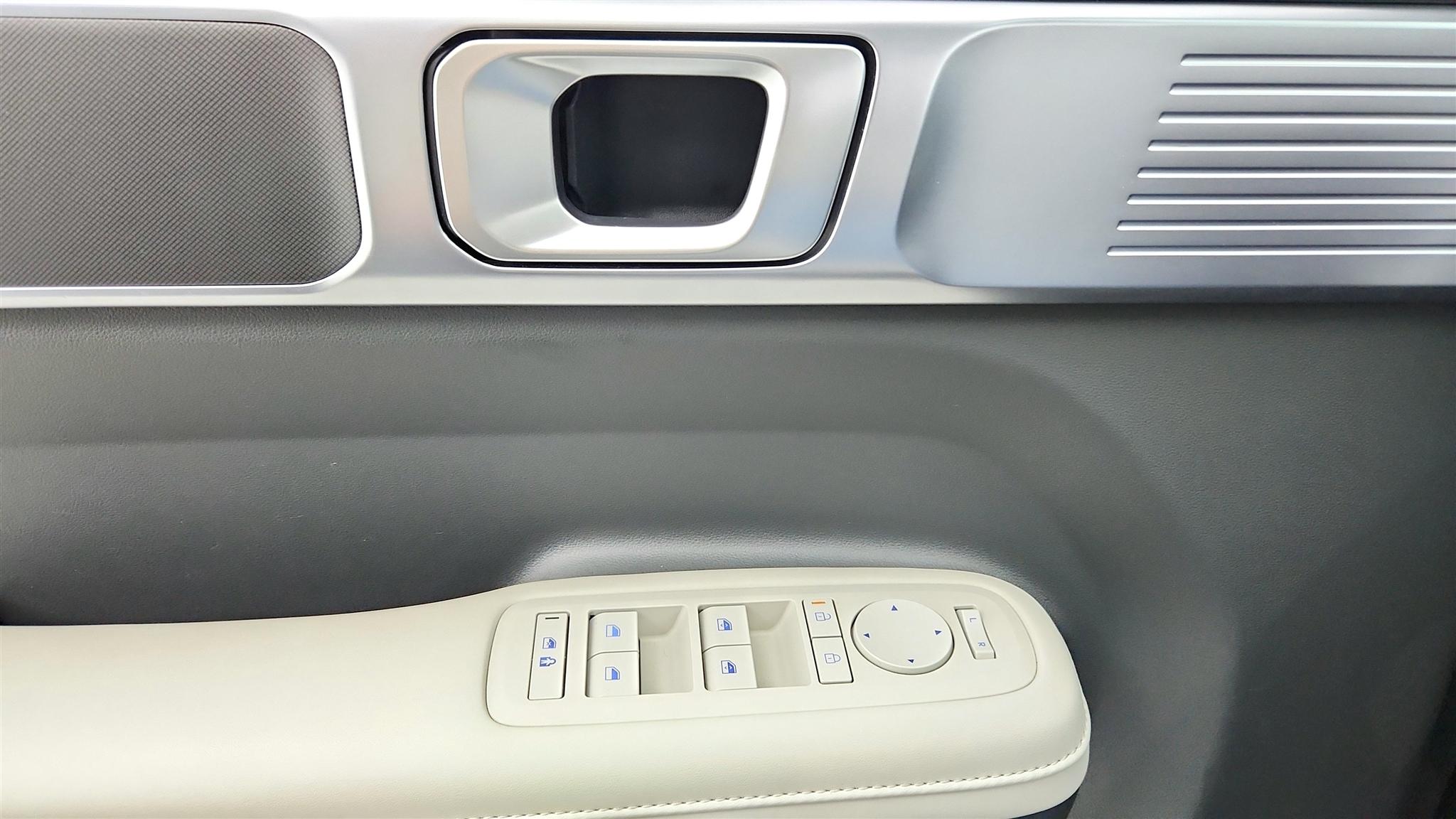 Hyundai Santa Fe photo 25