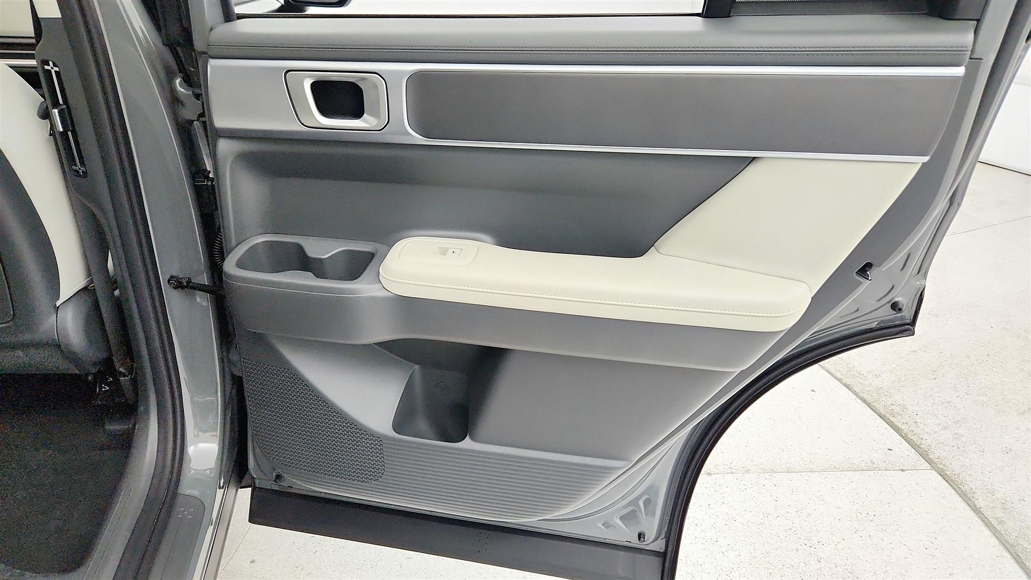 Hyundai Santa Fe photo 29