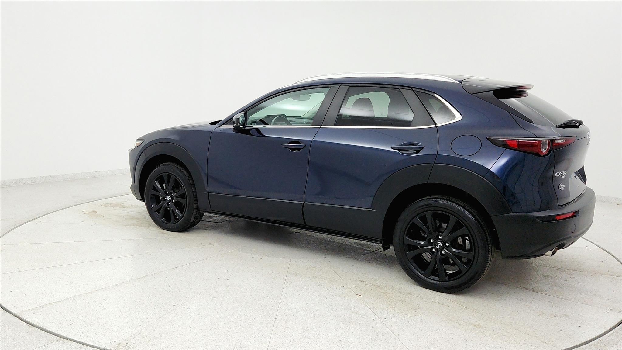 Mazda CX-30 photo 3