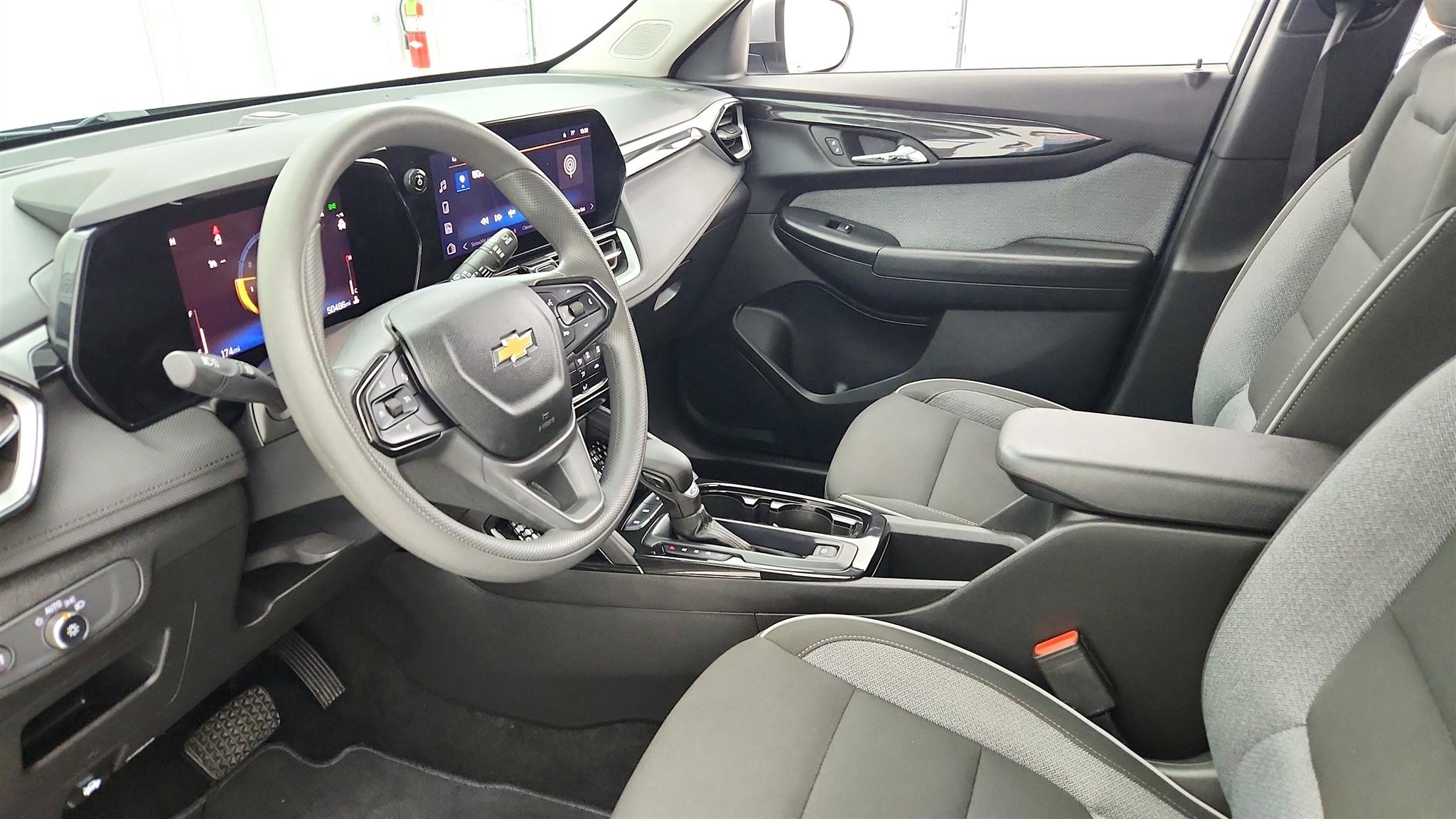 Chevrolet Trailblazer photo 9