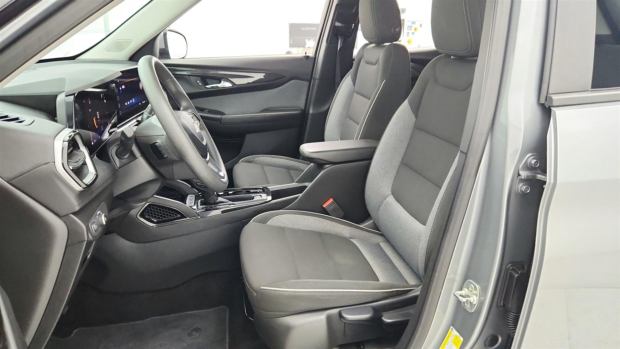 Chevrolet Trailblazer photo 10